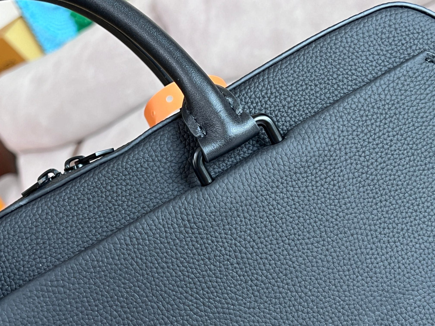 LV Pilot Briefcase 39cm Black Cowhide 257876 mysite