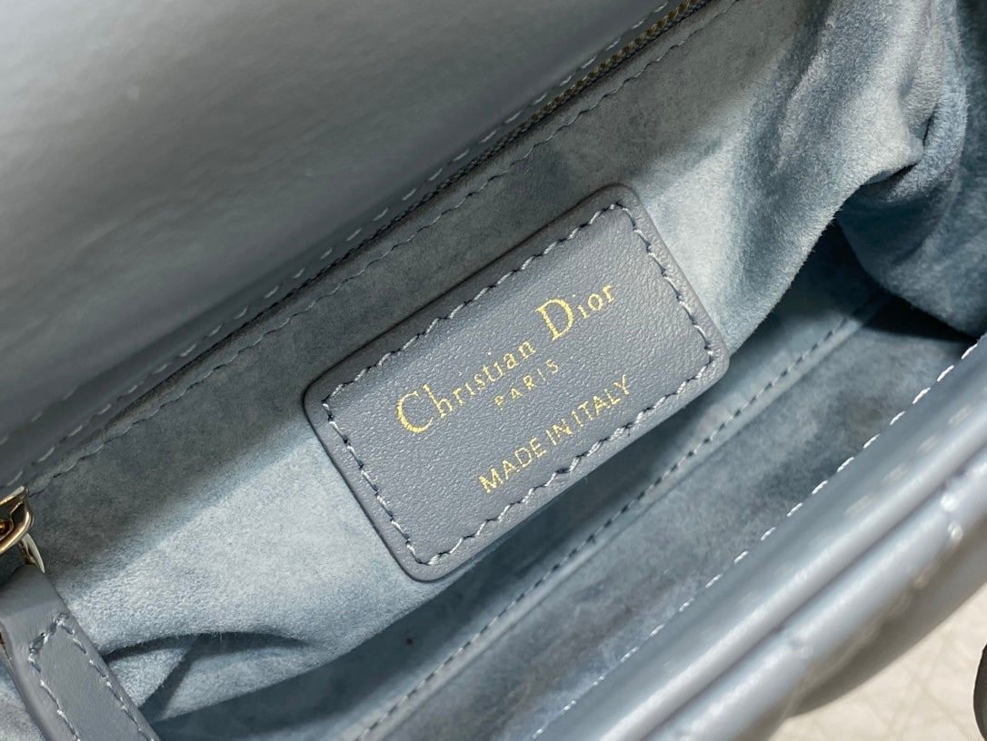 mini lady 17 raf blue lambskin mysite