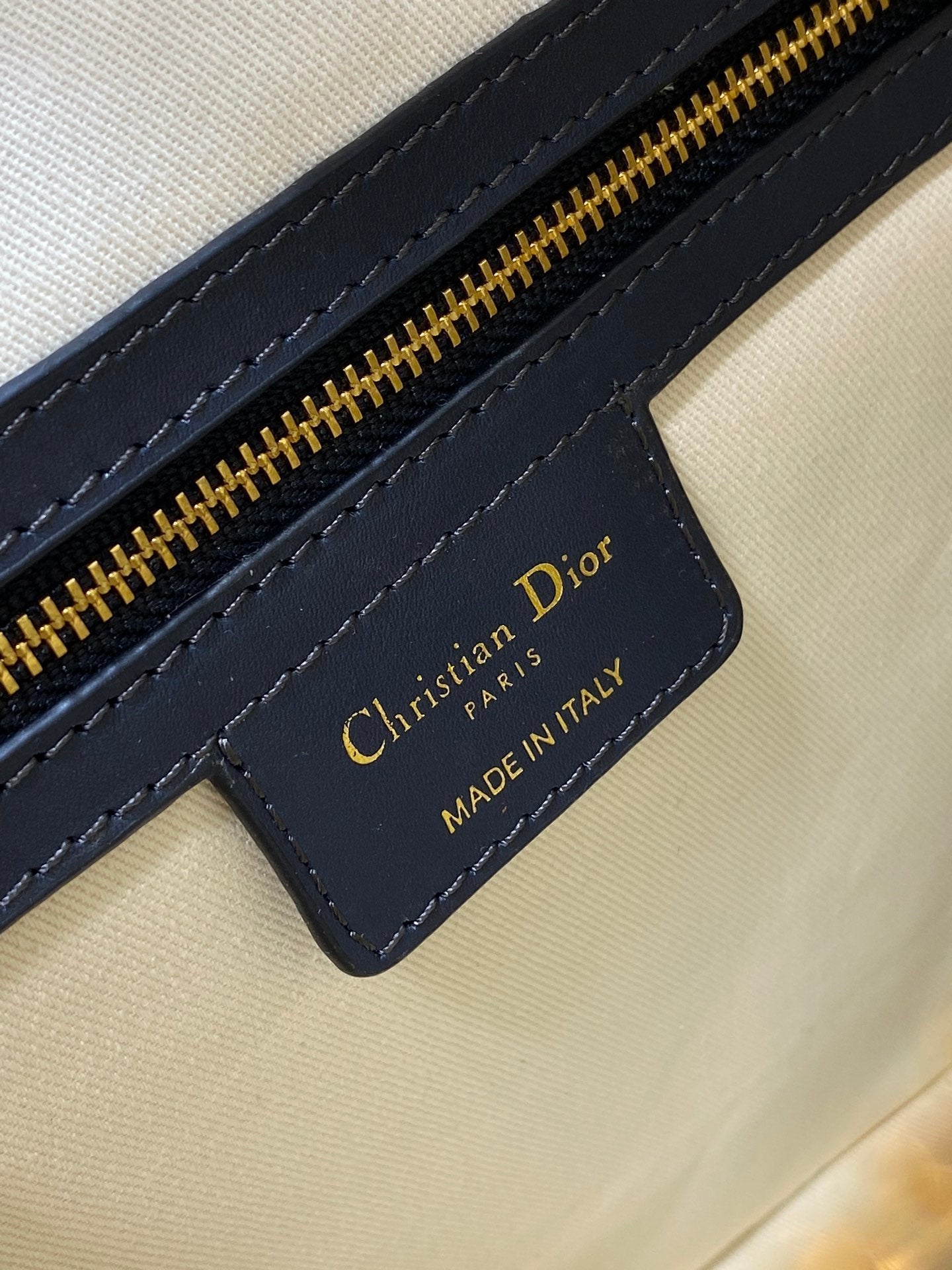 CD D-Vibe bowling bag 31 blue obliaue fabric mysite