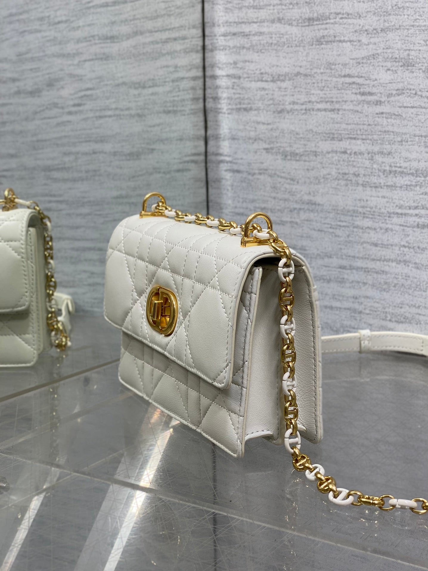 CD Miss Caro 17 Bag White Calfskin 226494 mysite