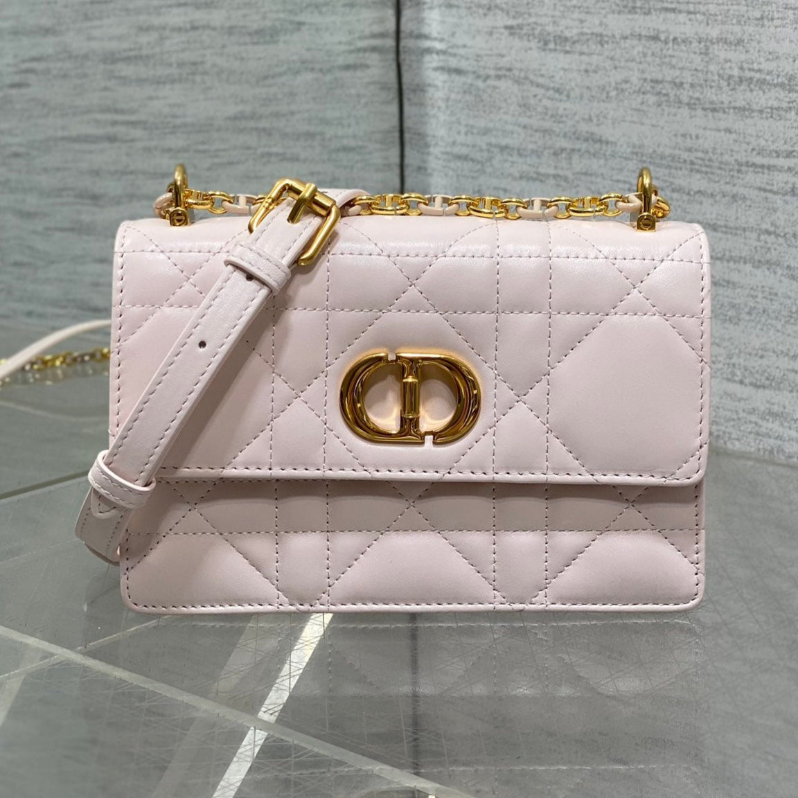 CD Miss Caro 17 Bag Light Pink Calfskin 246427 mysite
