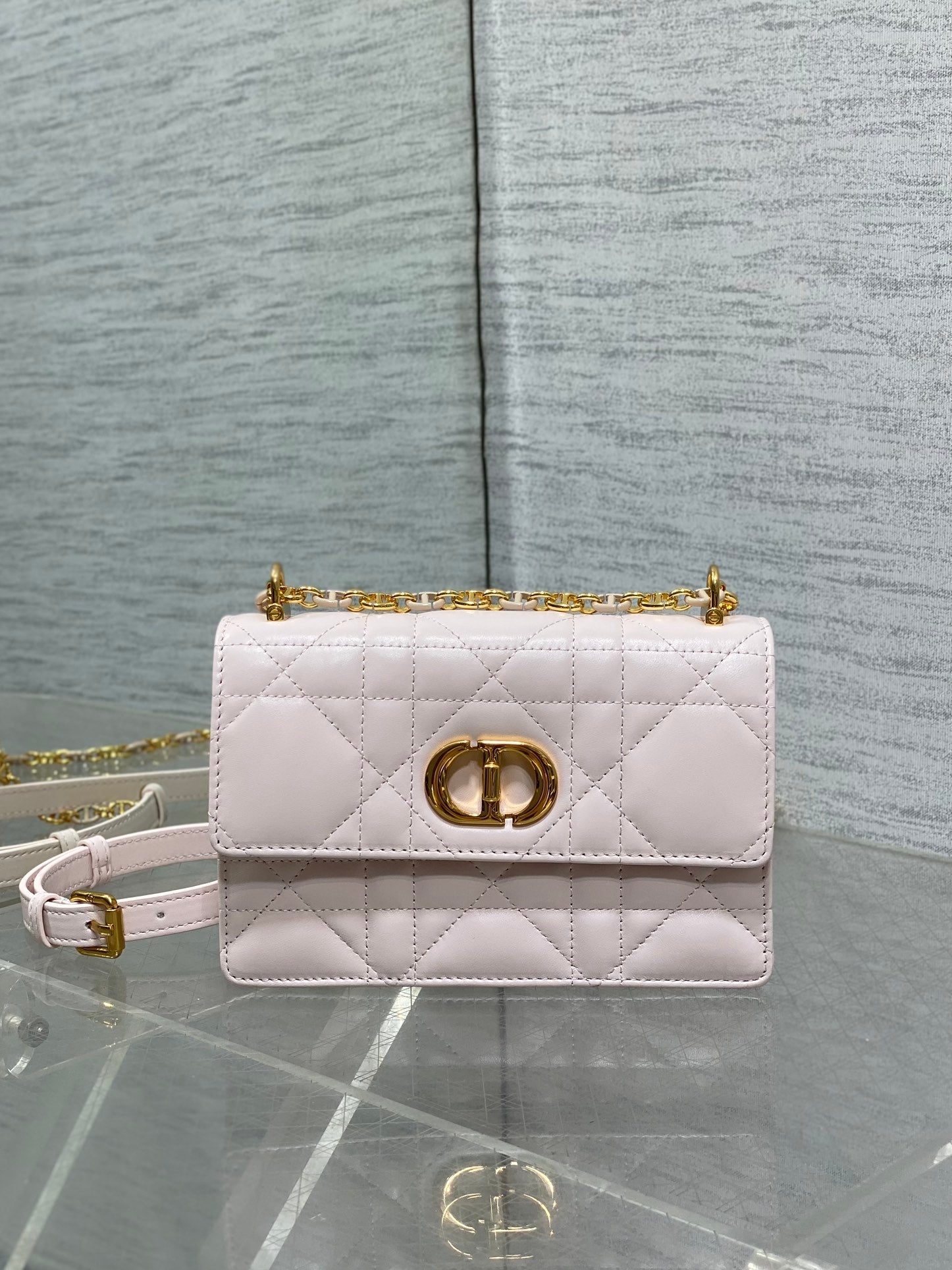 CD Miss Caro 17 Bag Light Pink Calfskin 246427 mysite