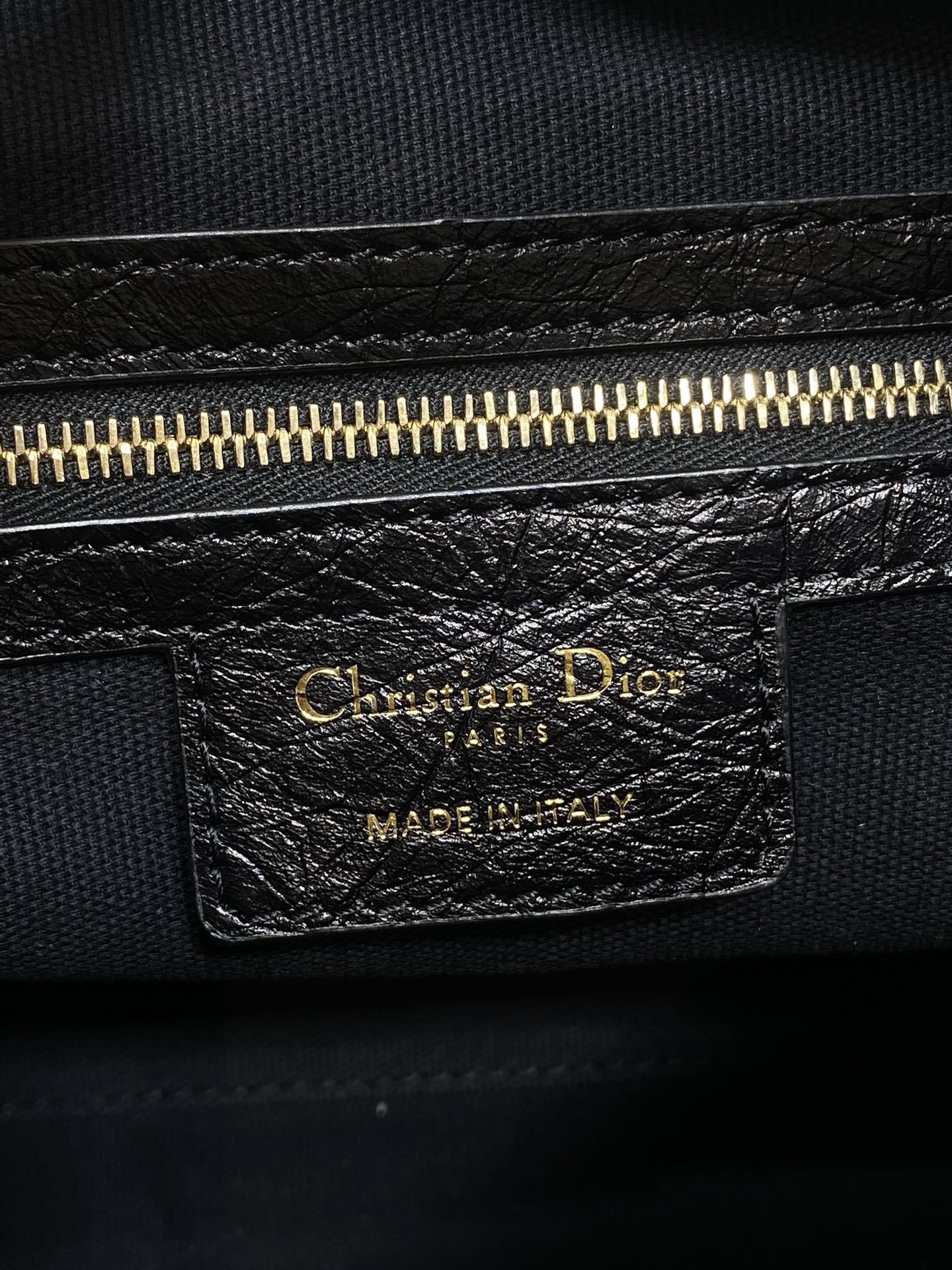 CD VOYAGE handbag 28 Black Crinkled Calfskin mysite