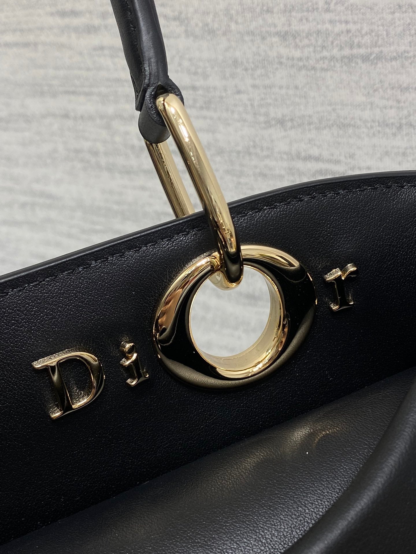 CD 26SS Bow-Adorned Bag Black Calfskin 272519 mysite