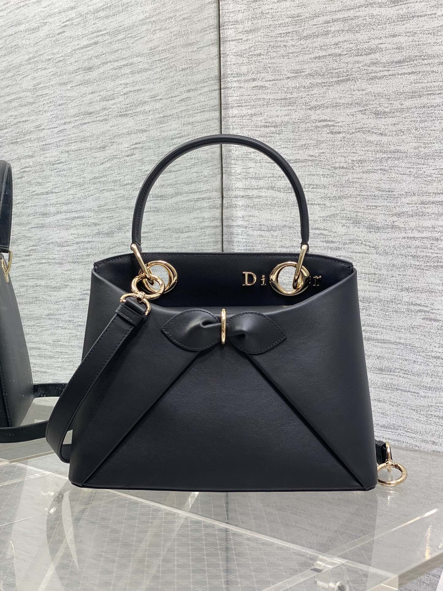 CD 26SS Bow-Adorned Bag Black Calfskin 272519 mysite