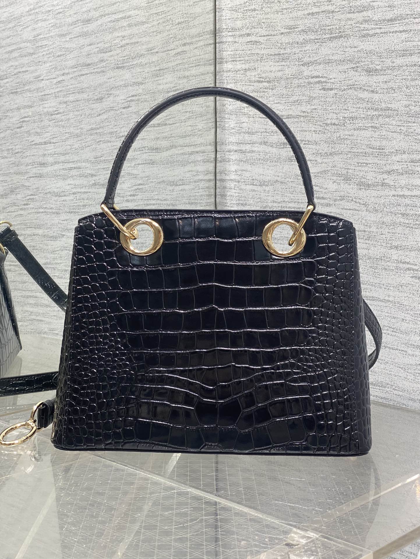 CD 26SS Bow-Adorned Bag Black Glossy Crocodile Pattern Embossed Calfskin 272521 mysite