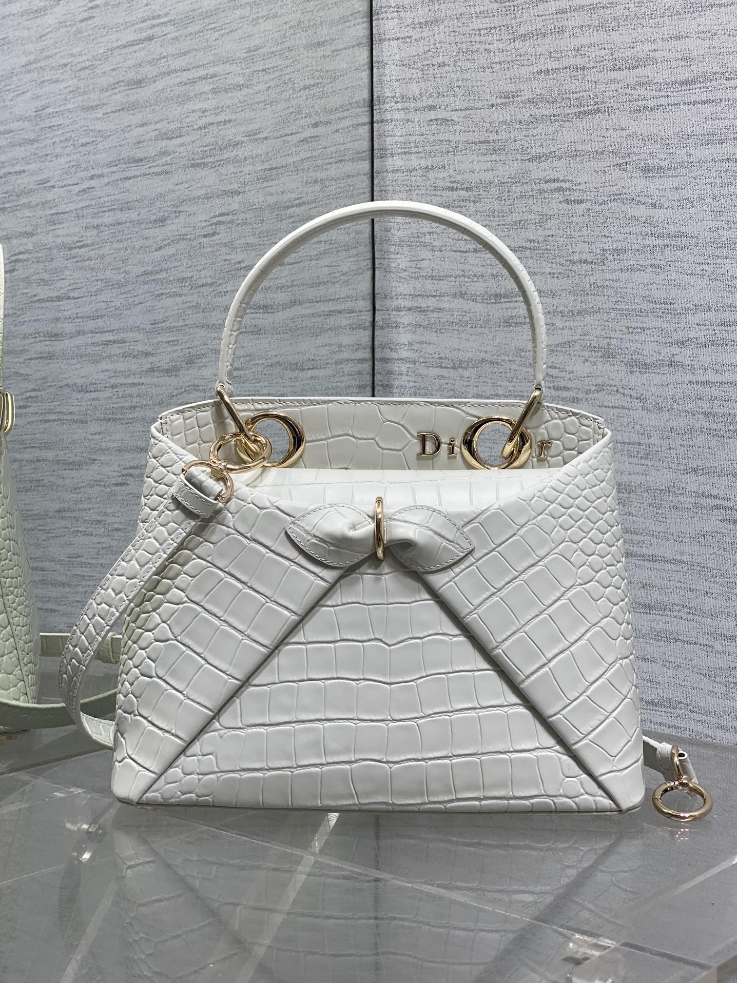 CD 26SS Bow-Adorned Bag White Glossy Crocodile Pattern Embossed Calfskin 272525 mysite