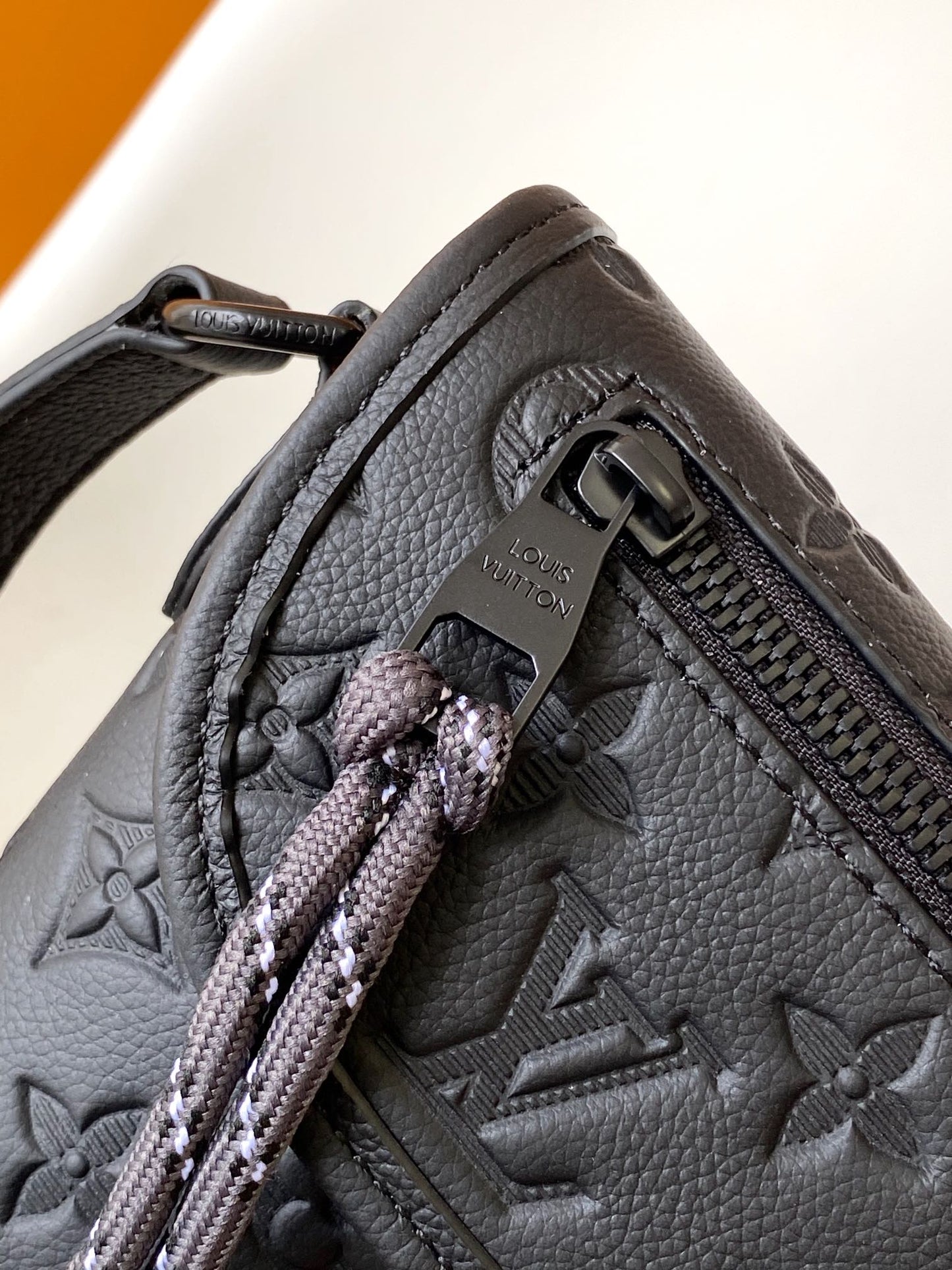 LV Pulse Wearable Wallet 22.5cm Black Monogram Shadow embossed calfskin mysite