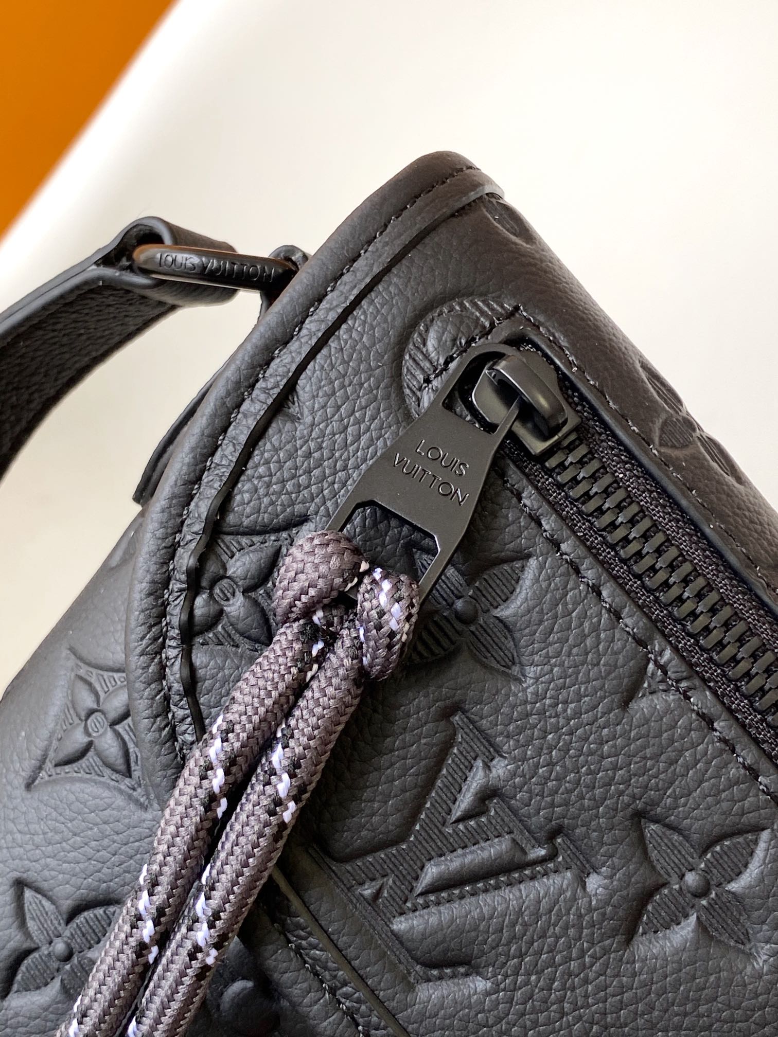 LV Pulse Wearable Wallet 22.5cm Black Monogram Shadow embossed calfskin mysite