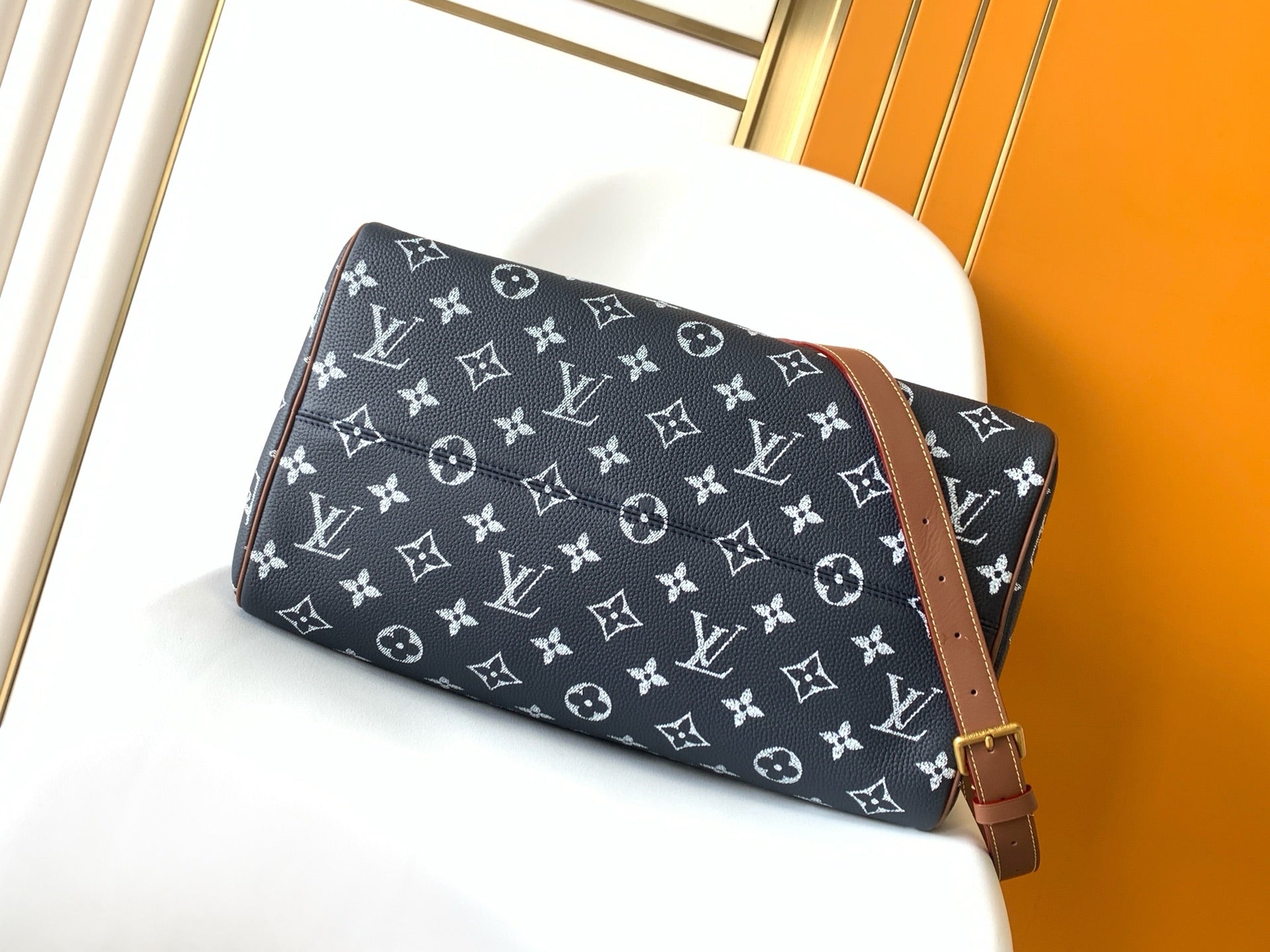LV Speedy Bandoulière 40cm  Royal Blue Monogram Calfskin GHW mysite