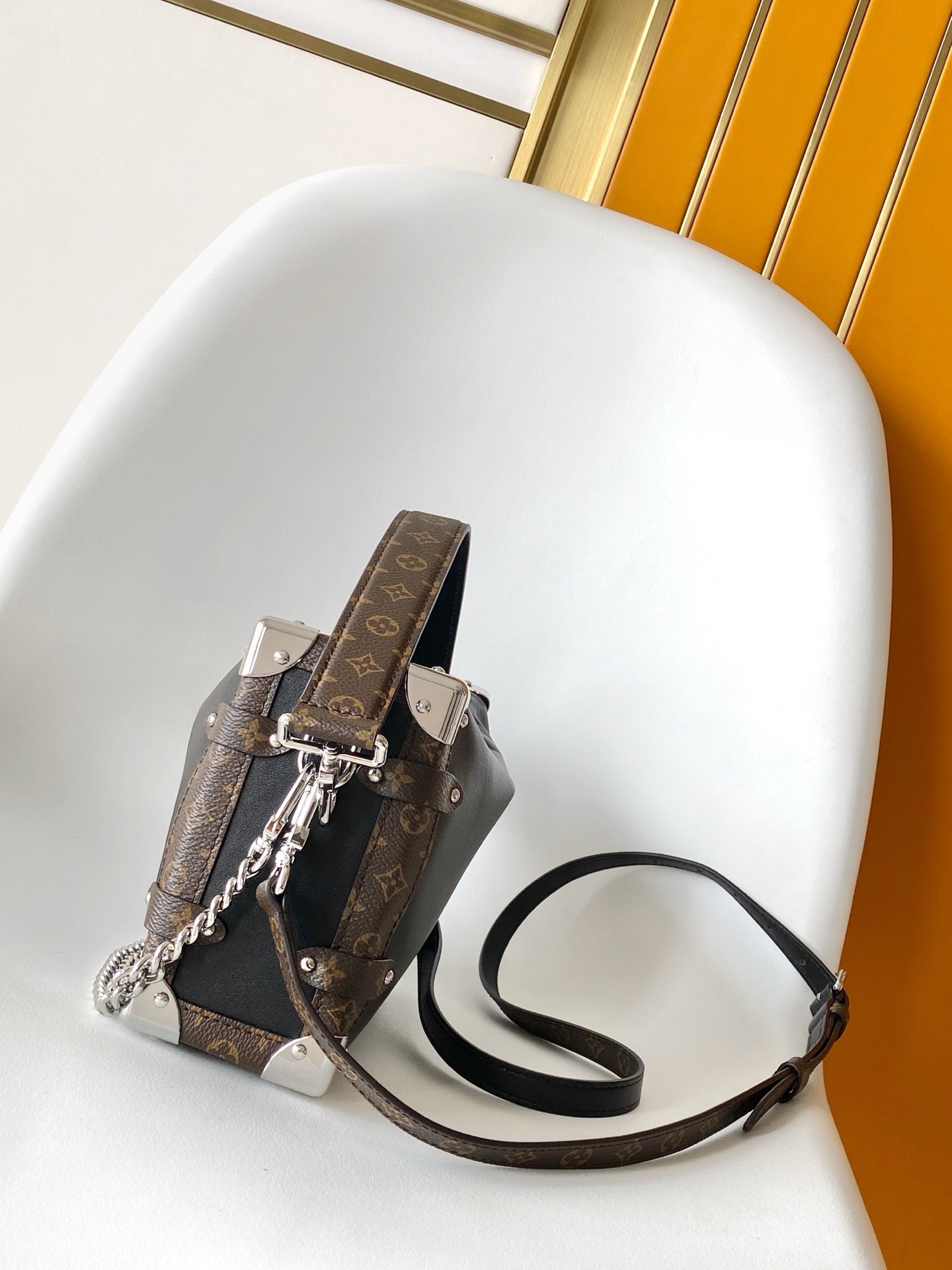 LV M25160 Side Trunk MM Bag 23.5 Black Caviar Calfskin& Cowhide HW mysite