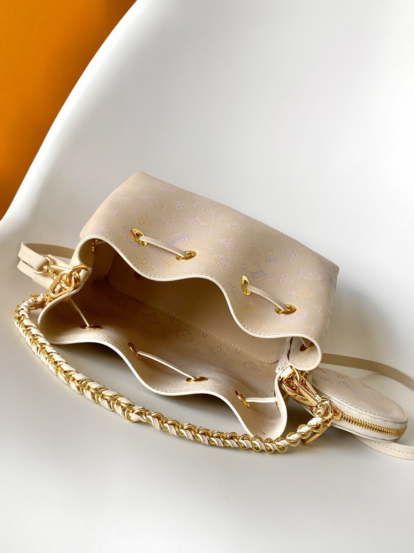 LV M15114 Bella Handbag 19cm Dream Cream Perforated Cowhide GHW mysite