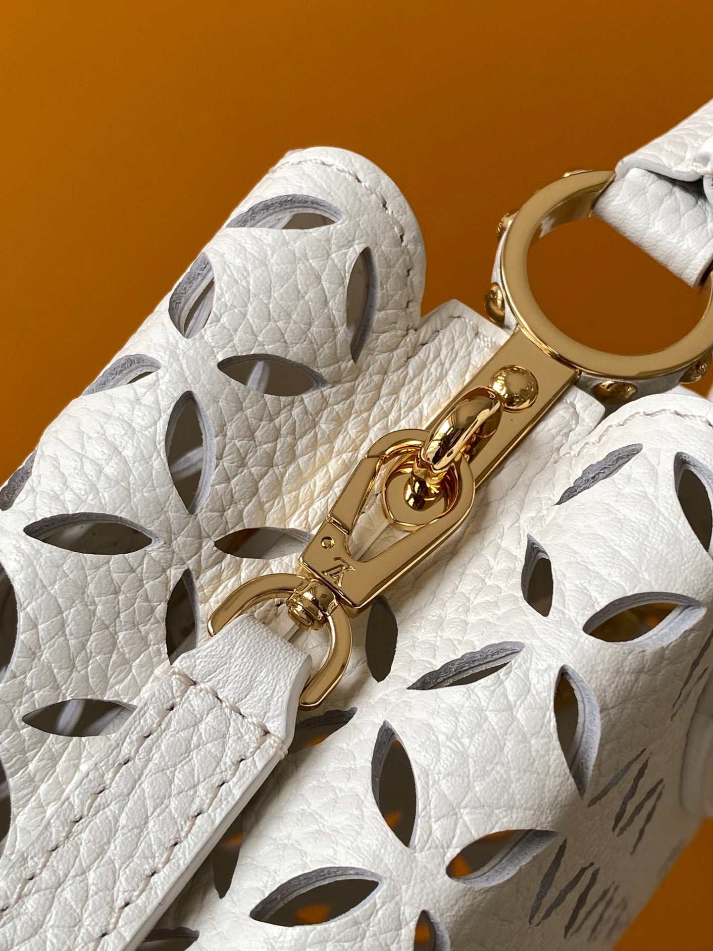 LV M25497 Capucines Mini Handbag White Laser-cut Cowhide GHW mysite