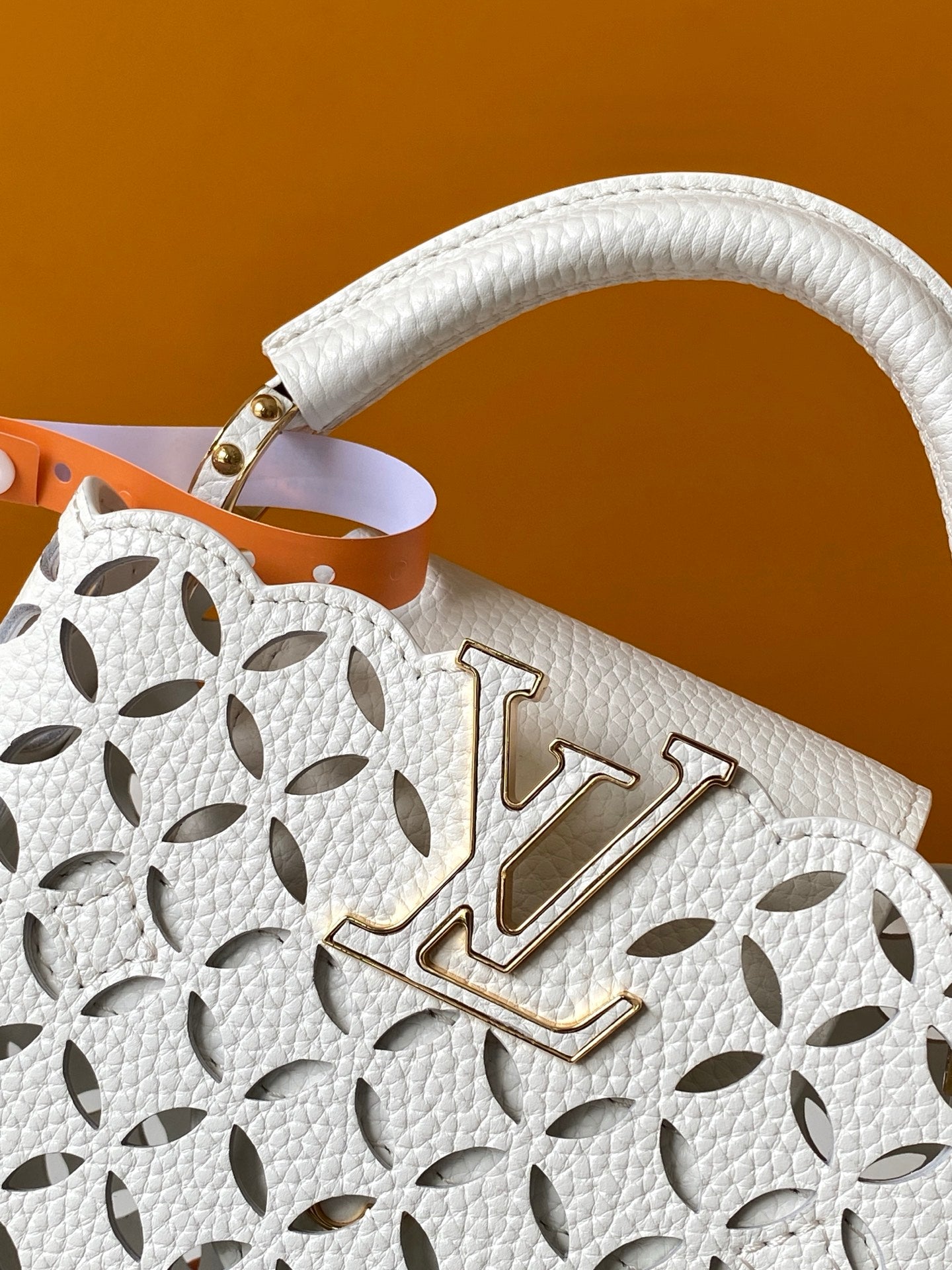 LV M25497 Capucines Mini Handbag White Laser-cut Cowhide GHW mysite