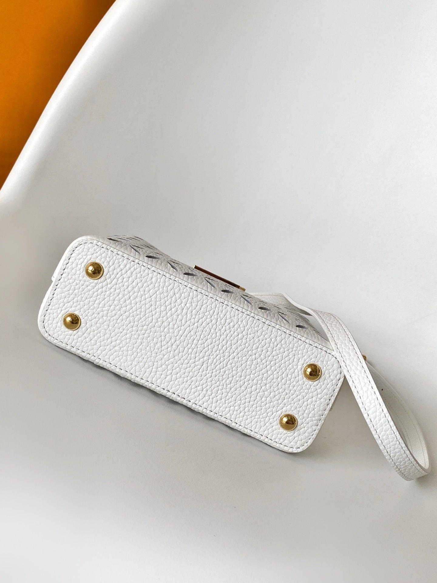 LV M25497 Capucines Mini Handbag White Laser-cut Cowhide GHW mysite