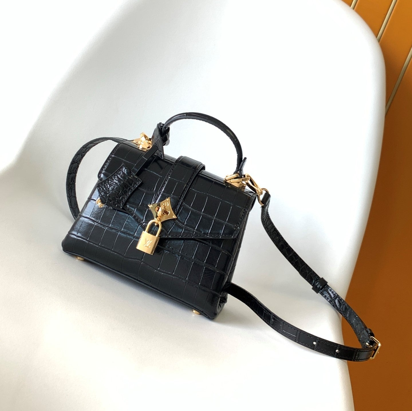 LV 25s Rose Des Vents Handbag 19cm Black Crocodile GHW mysite