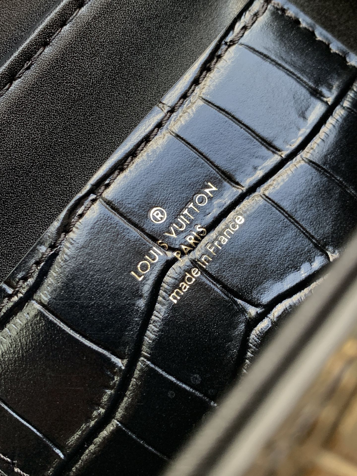 LV 25s Rose Des Vents Handbag 19cm Black Crocodile GHW mysite