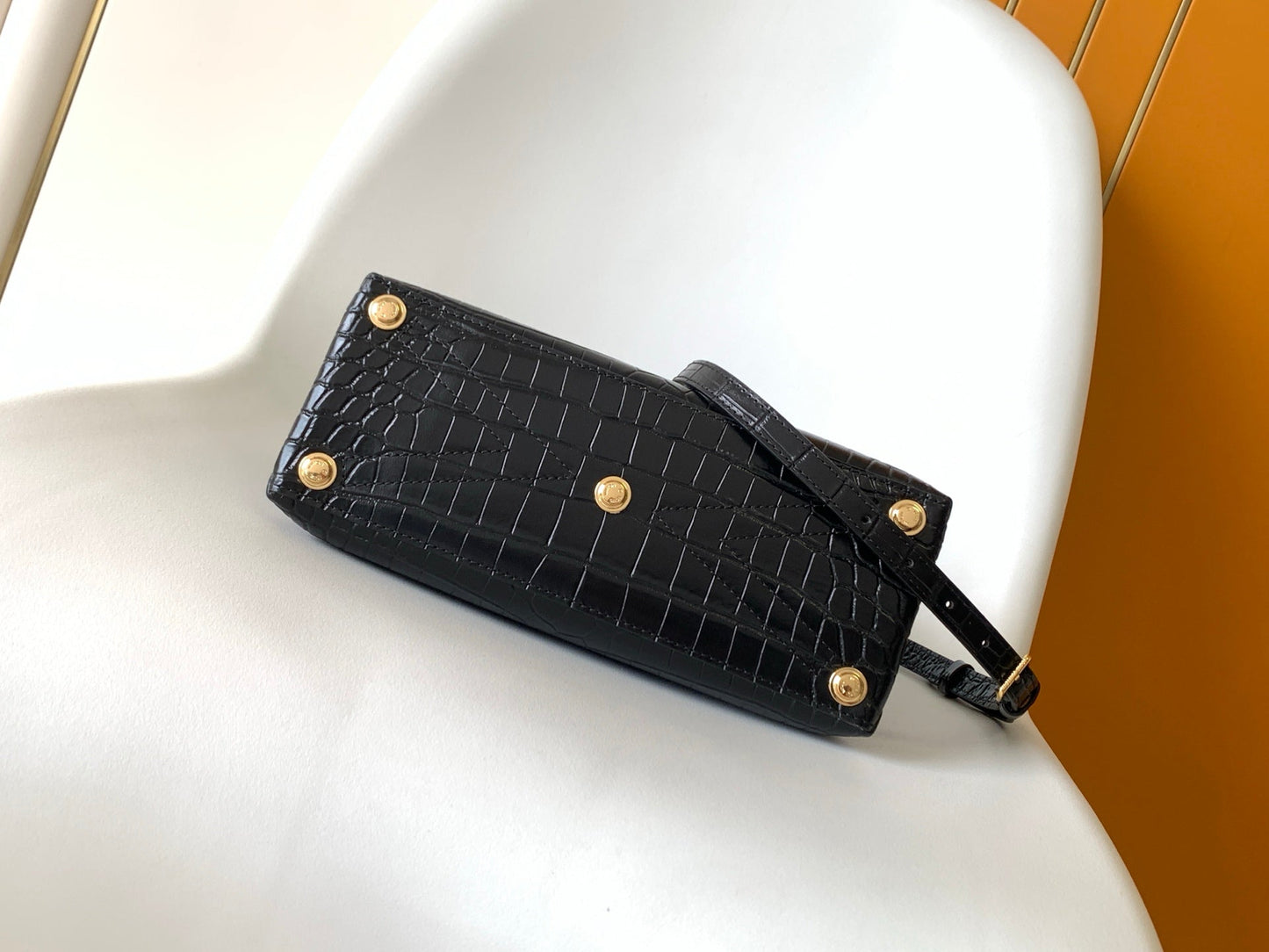 LV 25s Rose Des Vents Handbag 27cm Black Crocodile GHW mysite