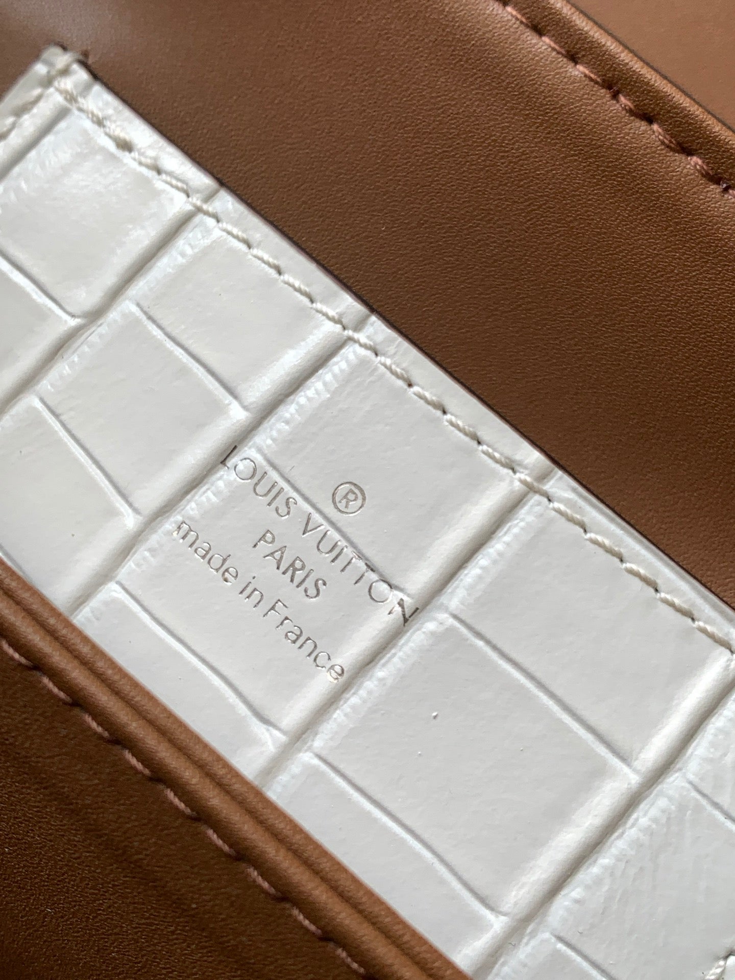 LV 25s Rose Des Vents Handbag 27cm White Crocodile Himalaya Metal HW mysite