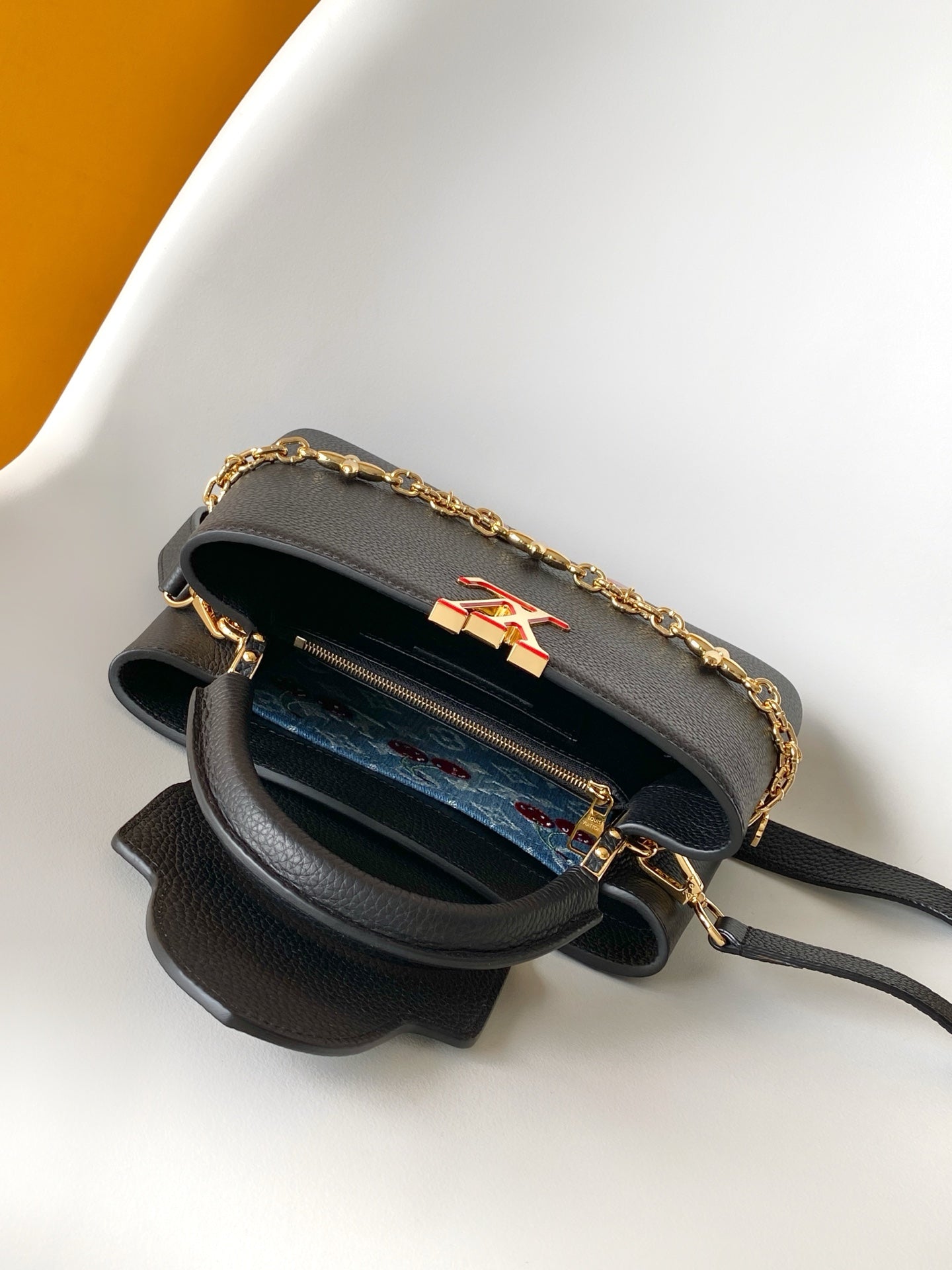 LV x TM Capucines Cheerful Cherry Charms 27 Black Taurillon Leather 268185 mysite