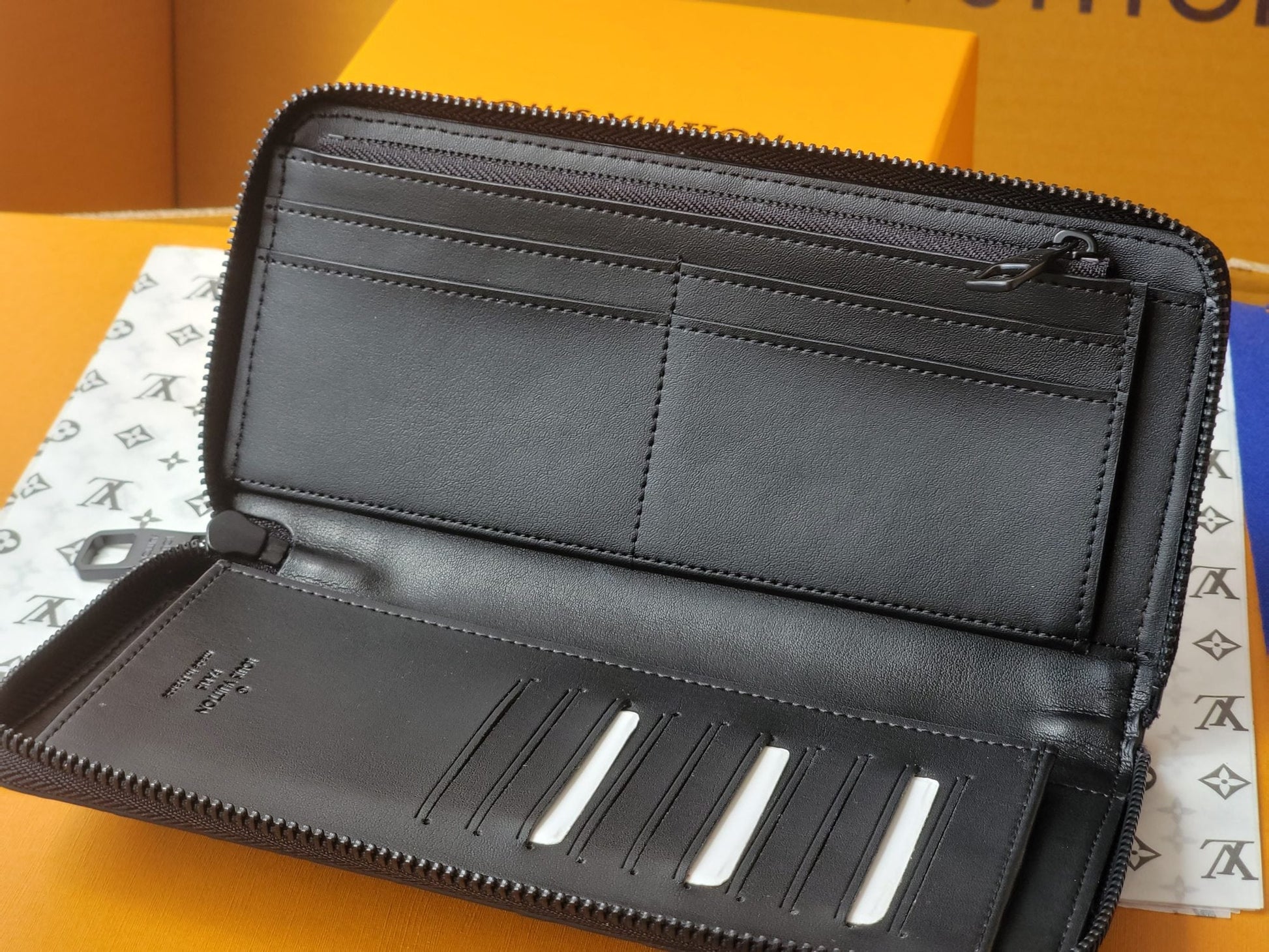 LV M81830Zippy Vertical Wallet  Brown Crocodile Leather (Copy) mysite