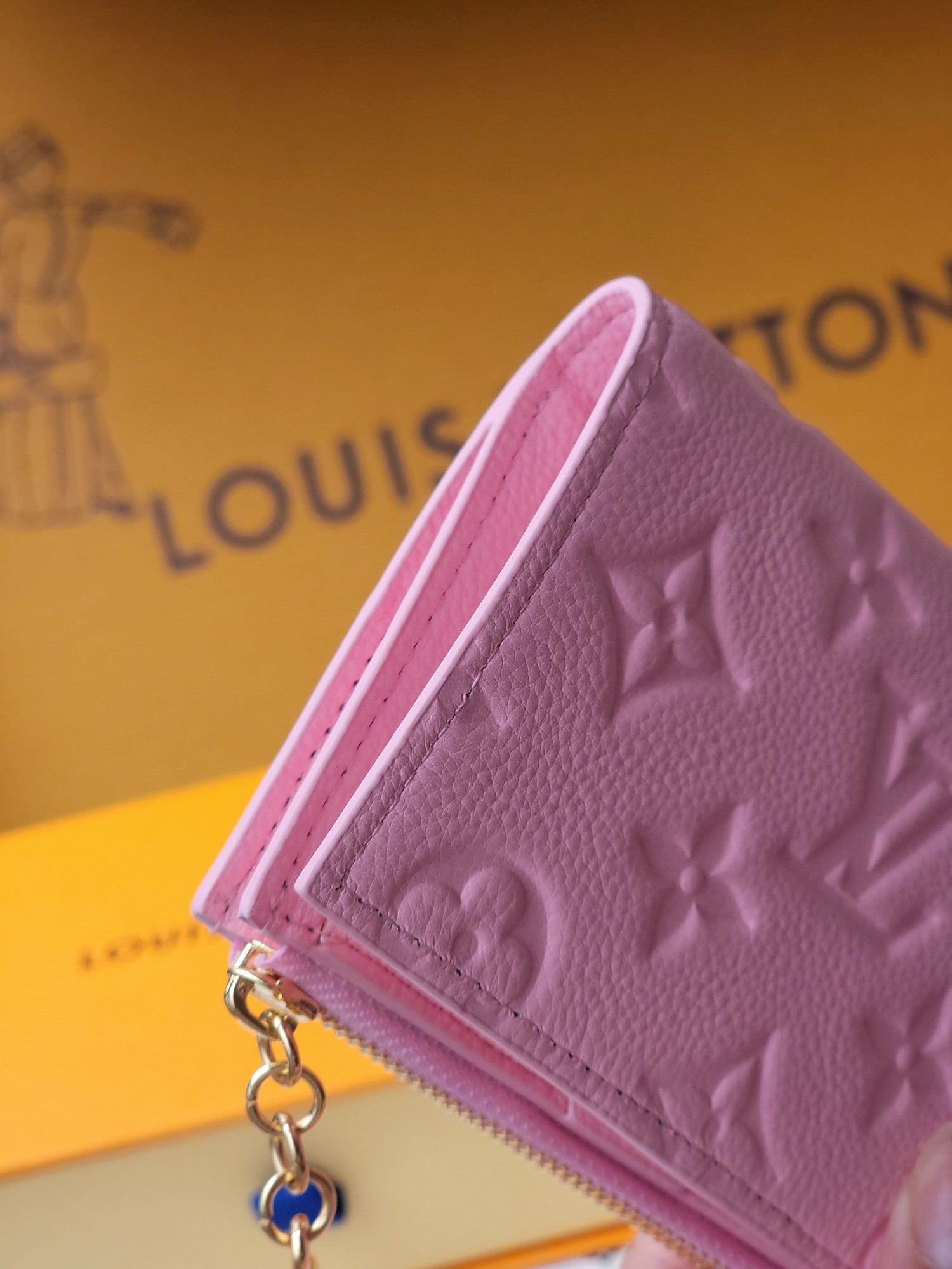 LV M14655Lisa Wallet Pink Monogram Embossed cowhide GHW mysite