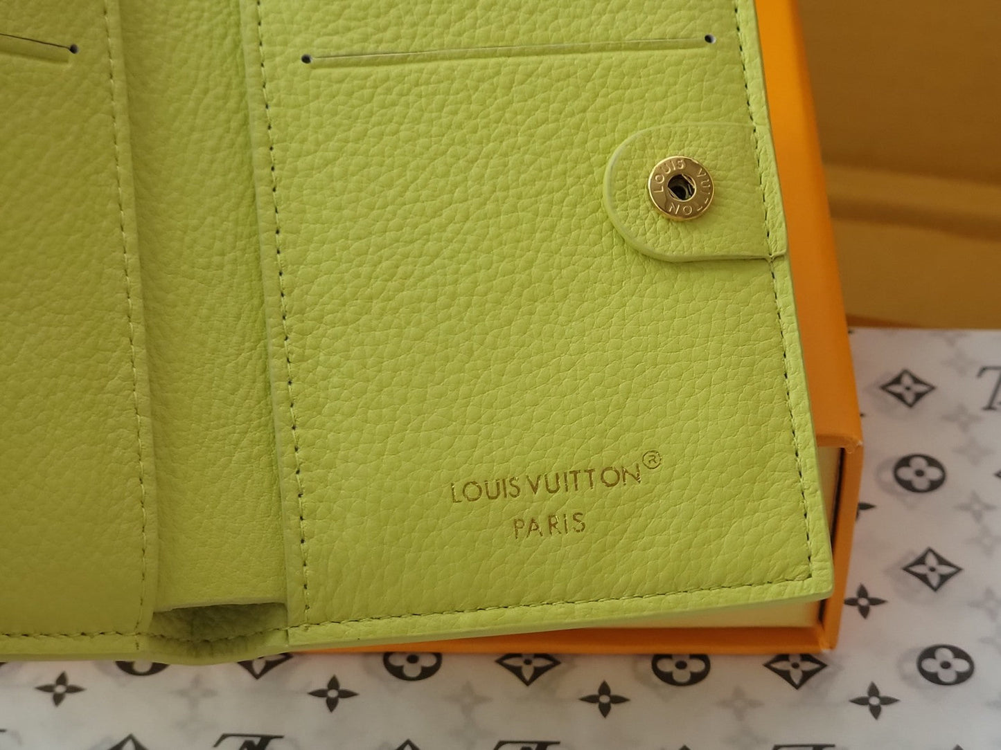 LV M14655 Lisa Wallet Light Green Monogram Embossed cowhide GHW mysite