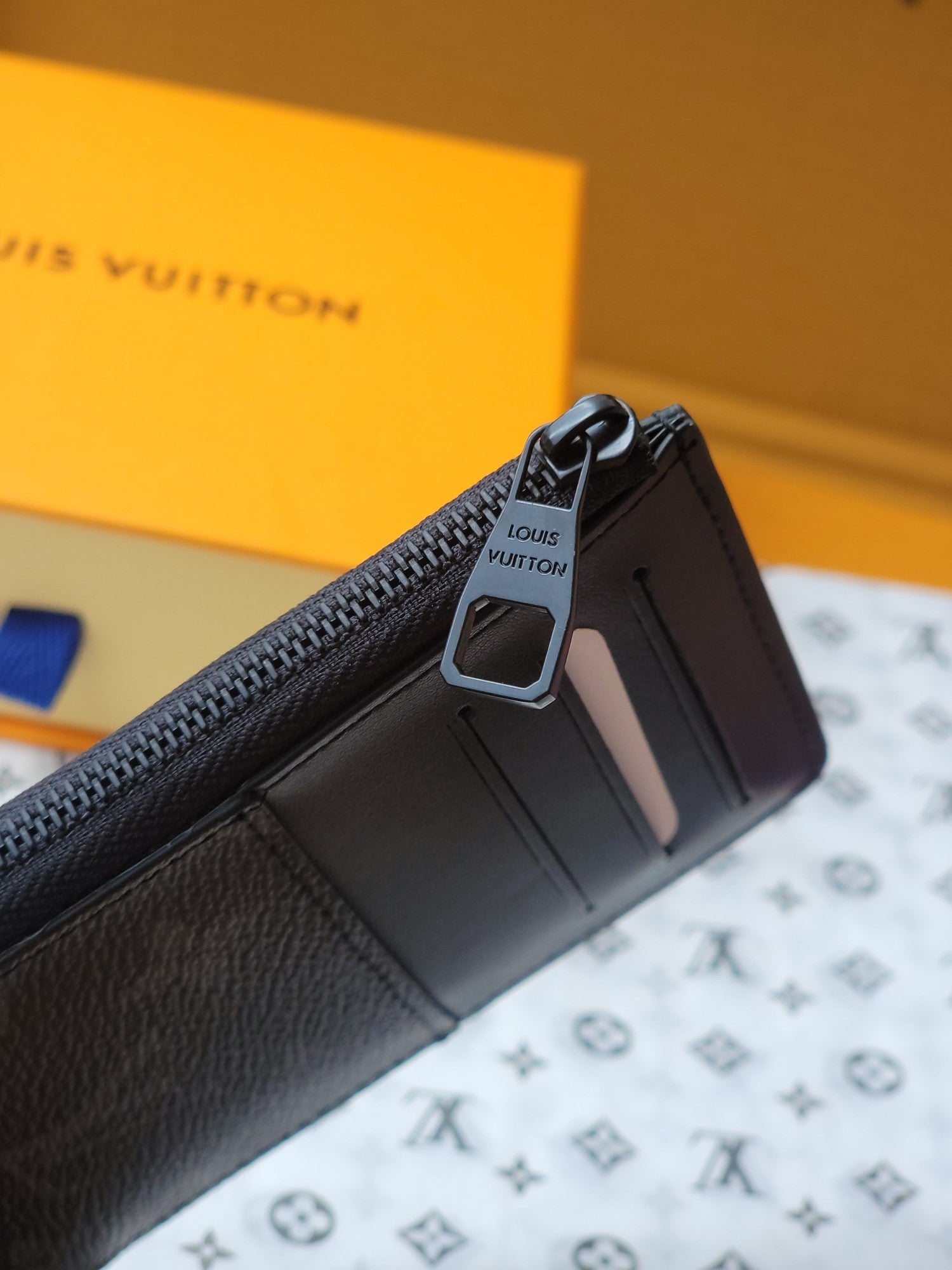 LV Card Holder Trunk Black Monogram Eclipse Canvas mysite