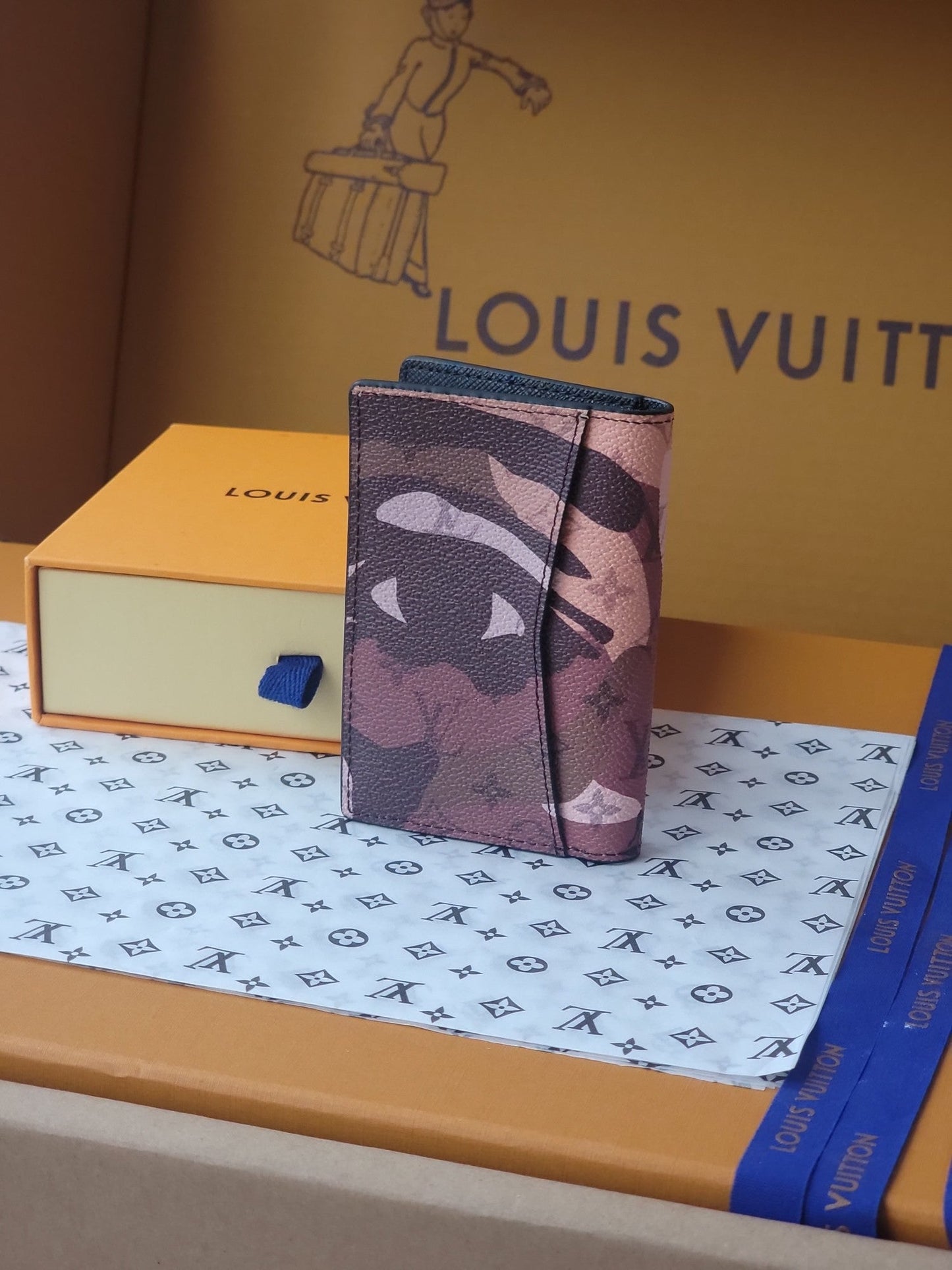 LV M82574 Faces Pocket Organizer Brown Monogram Canvas & Cowhide mysite