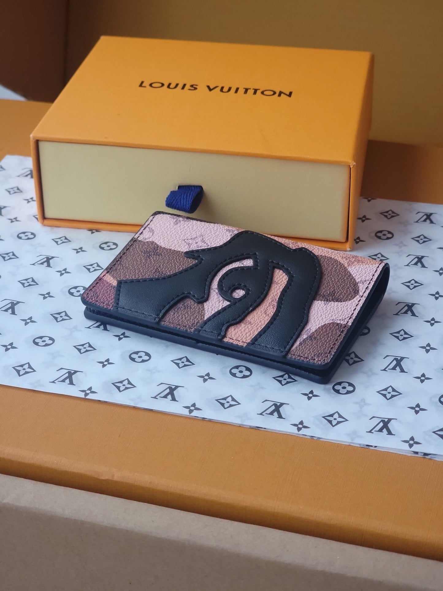 LV M82574 Faces Pocket Organizer Brown Monogram Canvas & Cowhide mysite