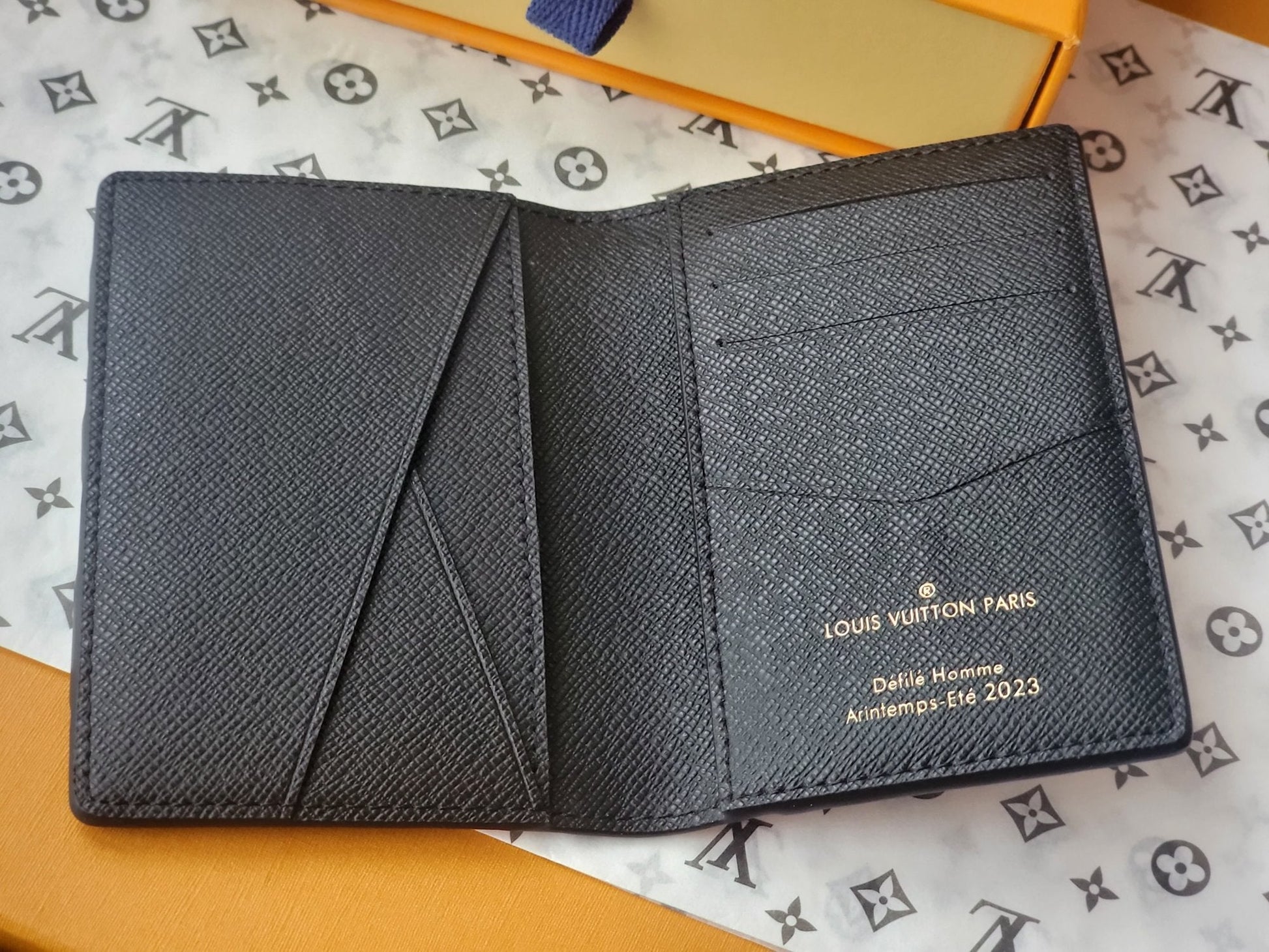 LV M82574 Faces Pocket Organizer Brown Monogram Canvas & Cowhide mysite