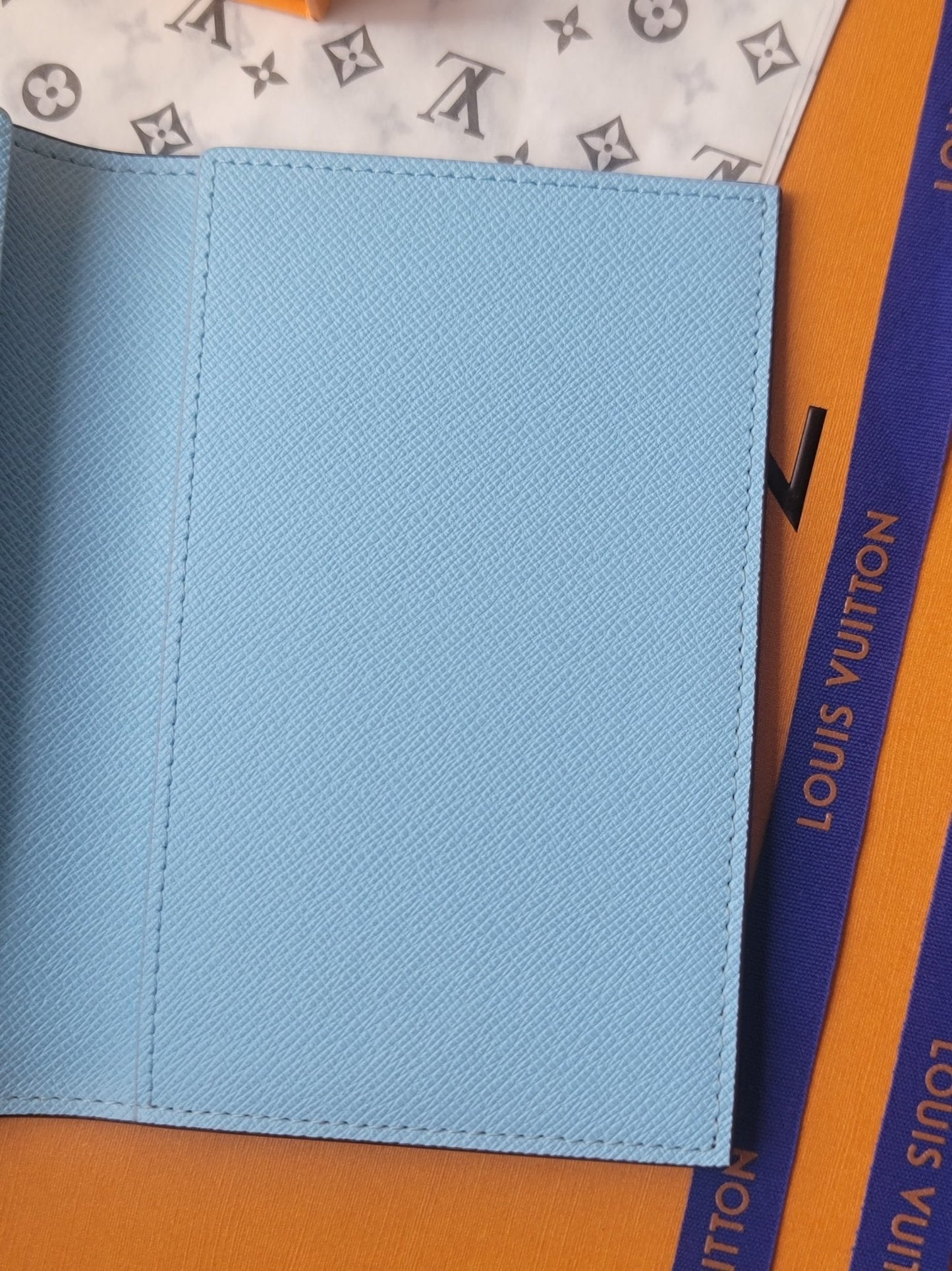 LV Passport Cover Blue Monogram Vivienne Myosotis mysite