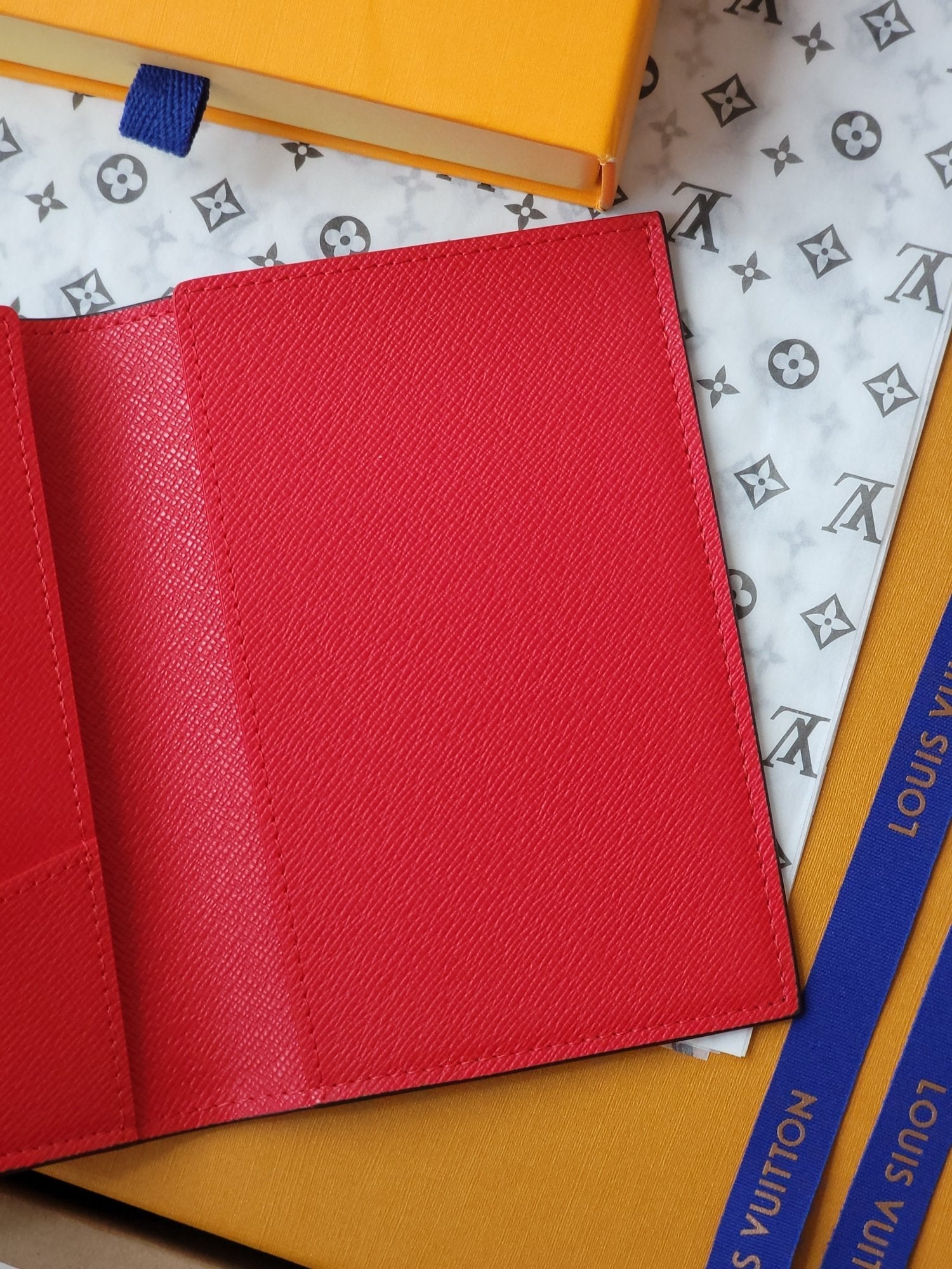 LV Passport Cover Red Monogram Vivienne Paris Lining mysite