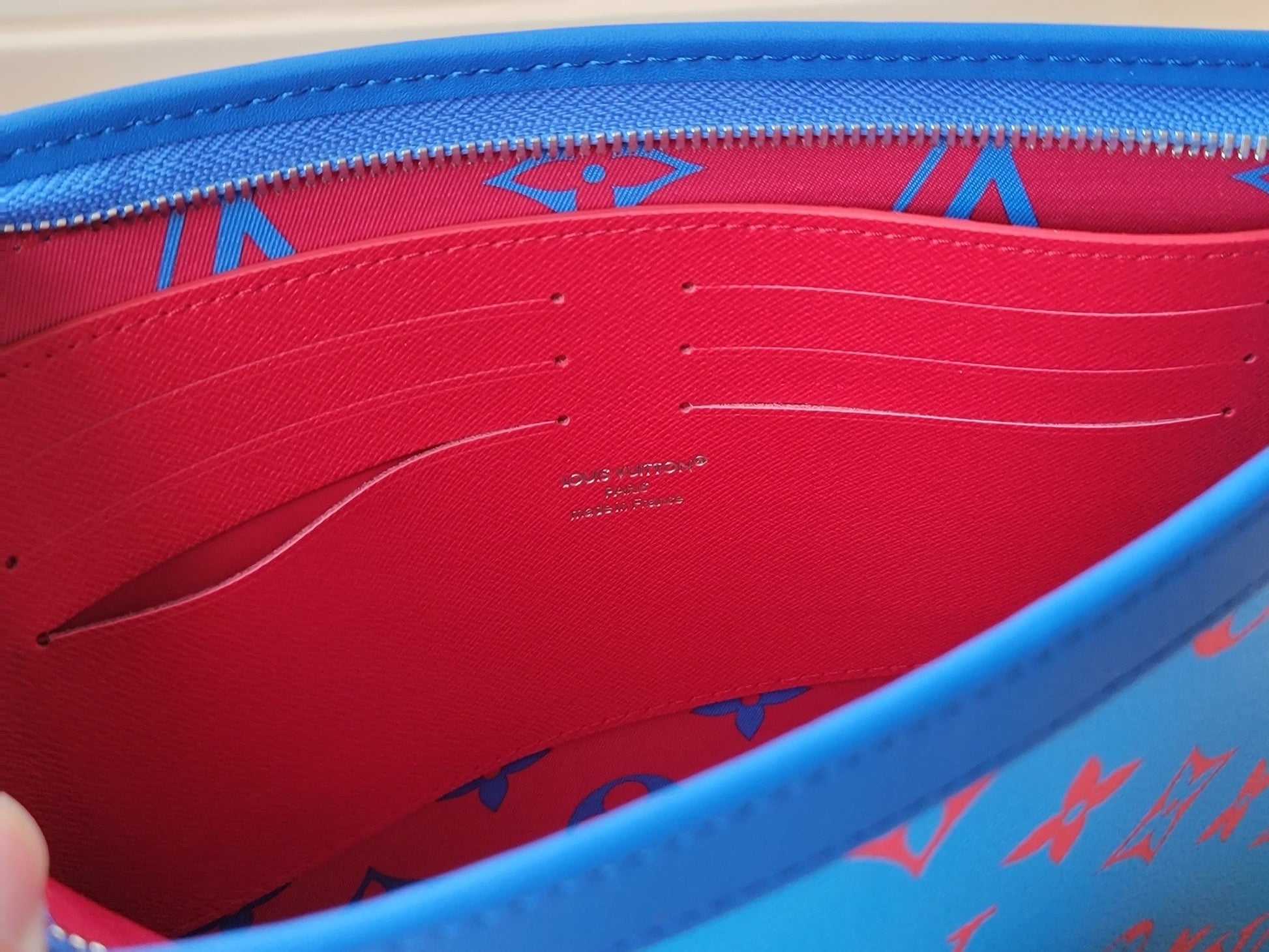 LV M14692 Pochette Voyage Blue Red Monogram Glow Canvas & Cowhide mysite