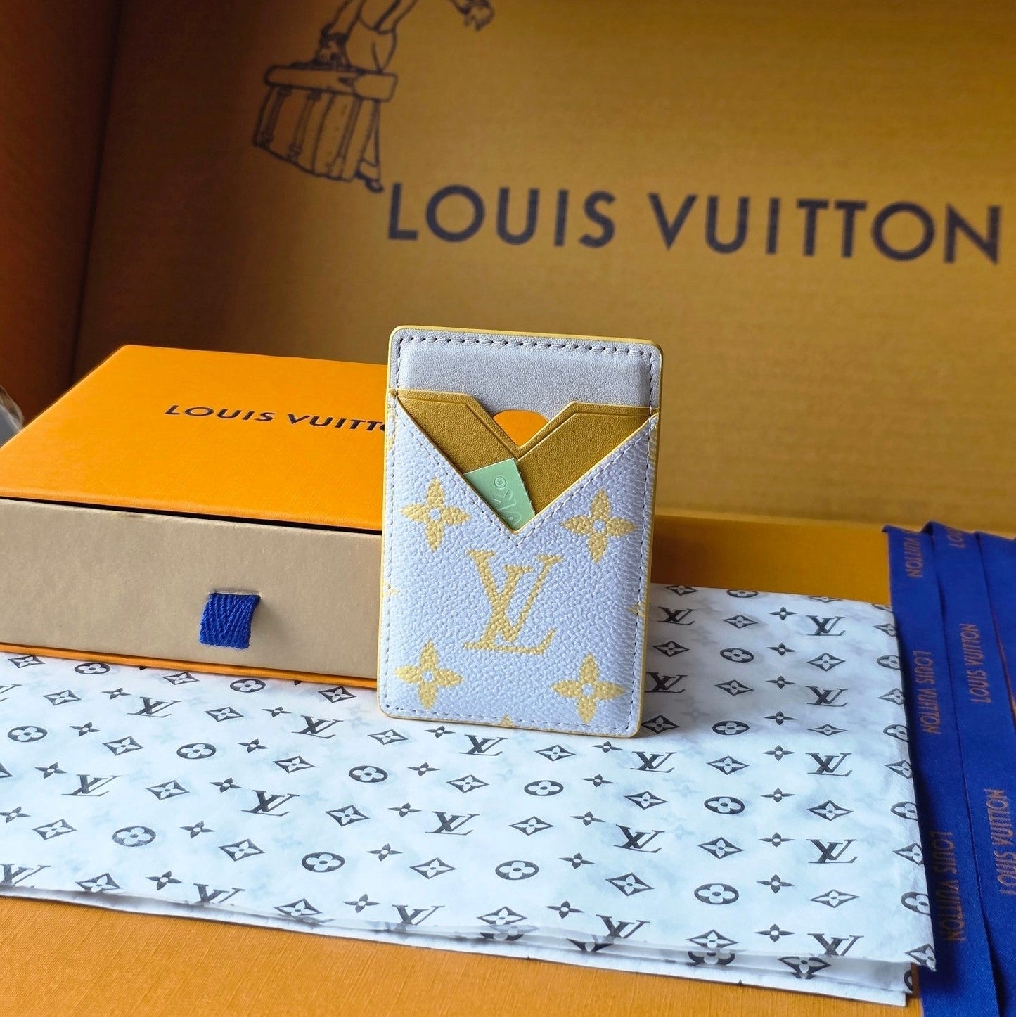 LV M15033 Porte-Cartes Magnet Gray Yellow Monogram Glow Canvas & Cowhide mysite