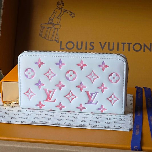 LV M15091 Zippy Wallet 19.5cm Dream Beige Monogram Embossed Lambskin- Light GHW mysite