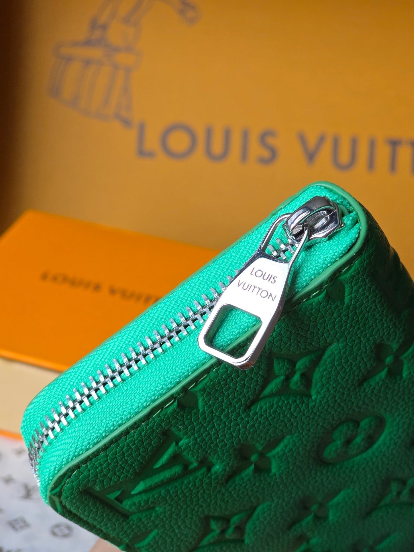 LV Zippy Wallet Horizontal Bamboo Green Taurillon Monogram leather mysite