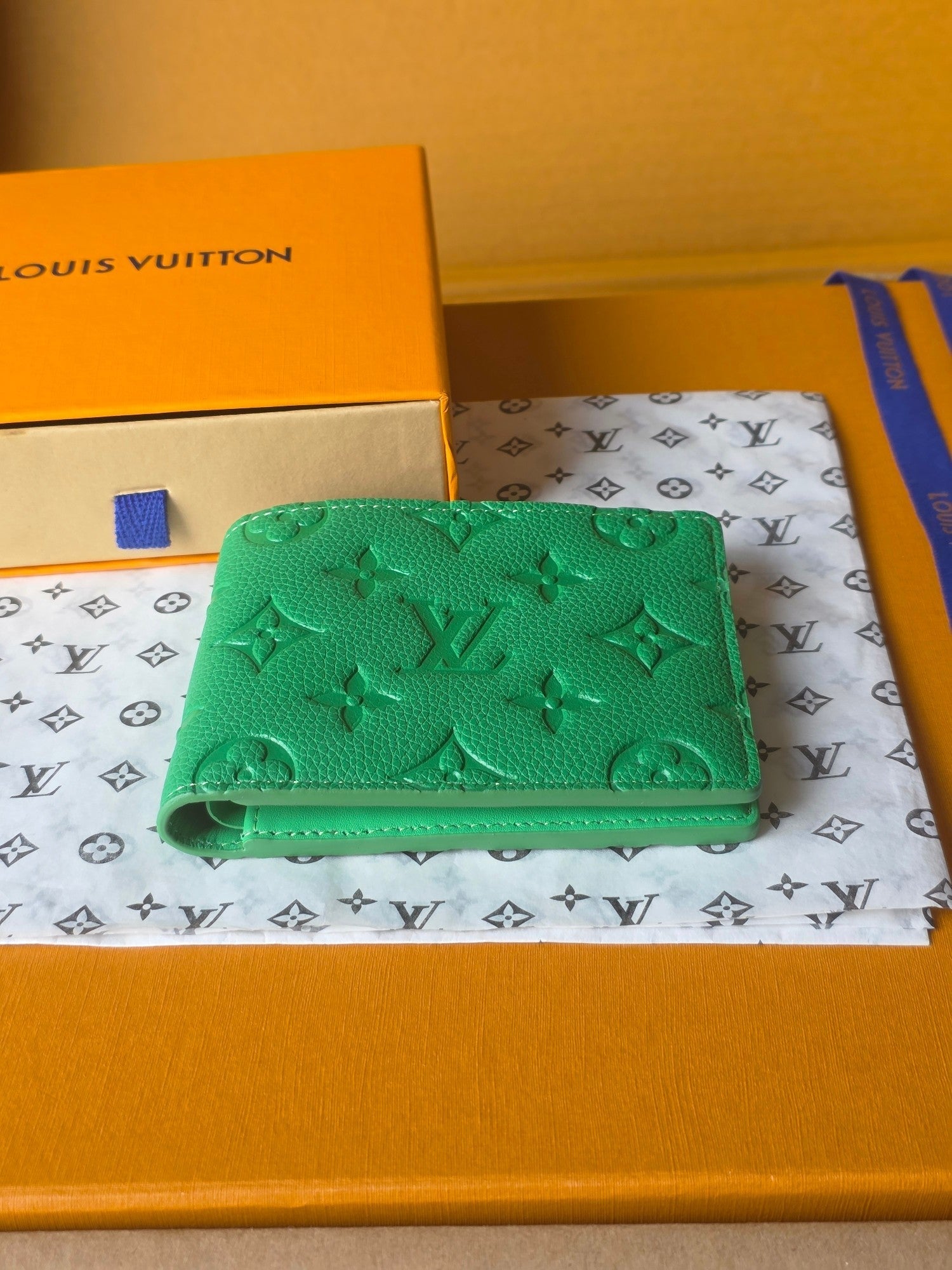 LV M25998 Multiple Wallet  Bamboo Green Taurillon Monogram leather mysite