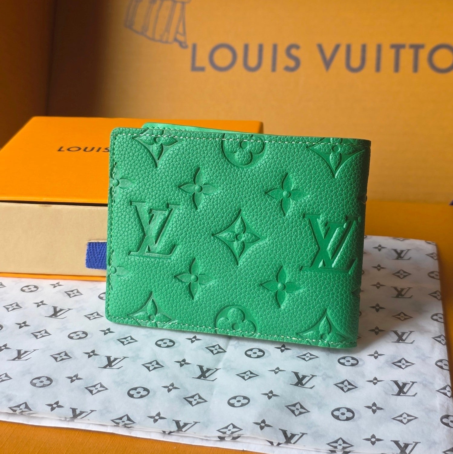 LV M25998 Multiple Wallet  Bamboo Green Taurillon Monogram leather mysite