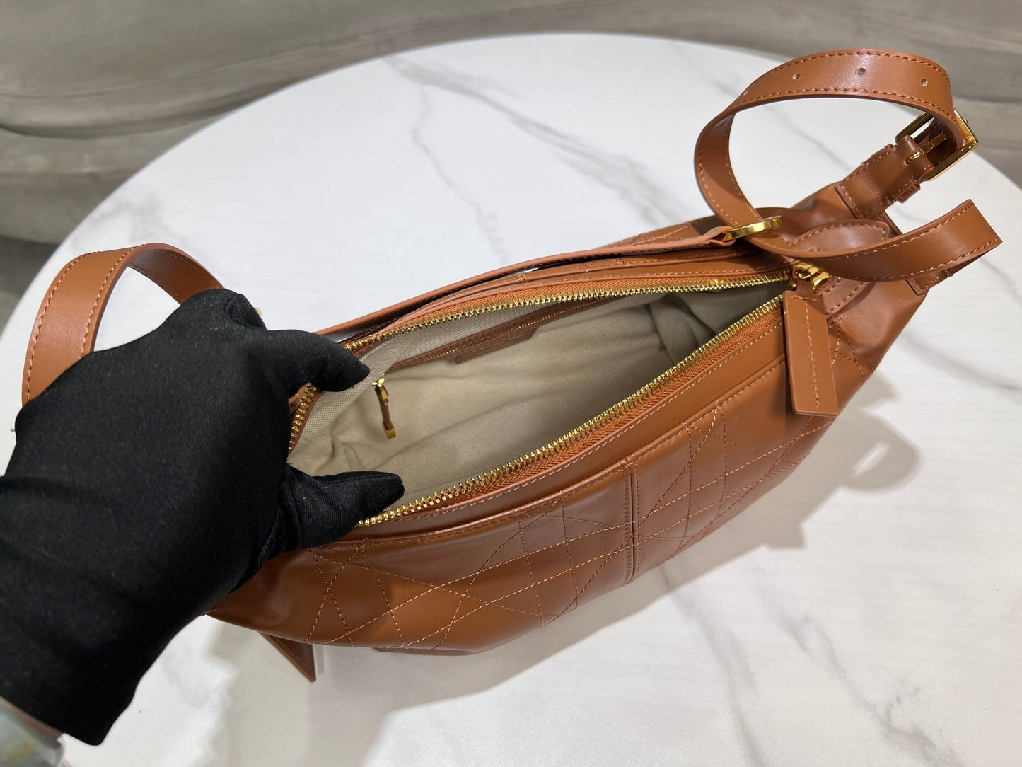 CD Hobo Bag 23 With Chain Brown Calfskin mysite