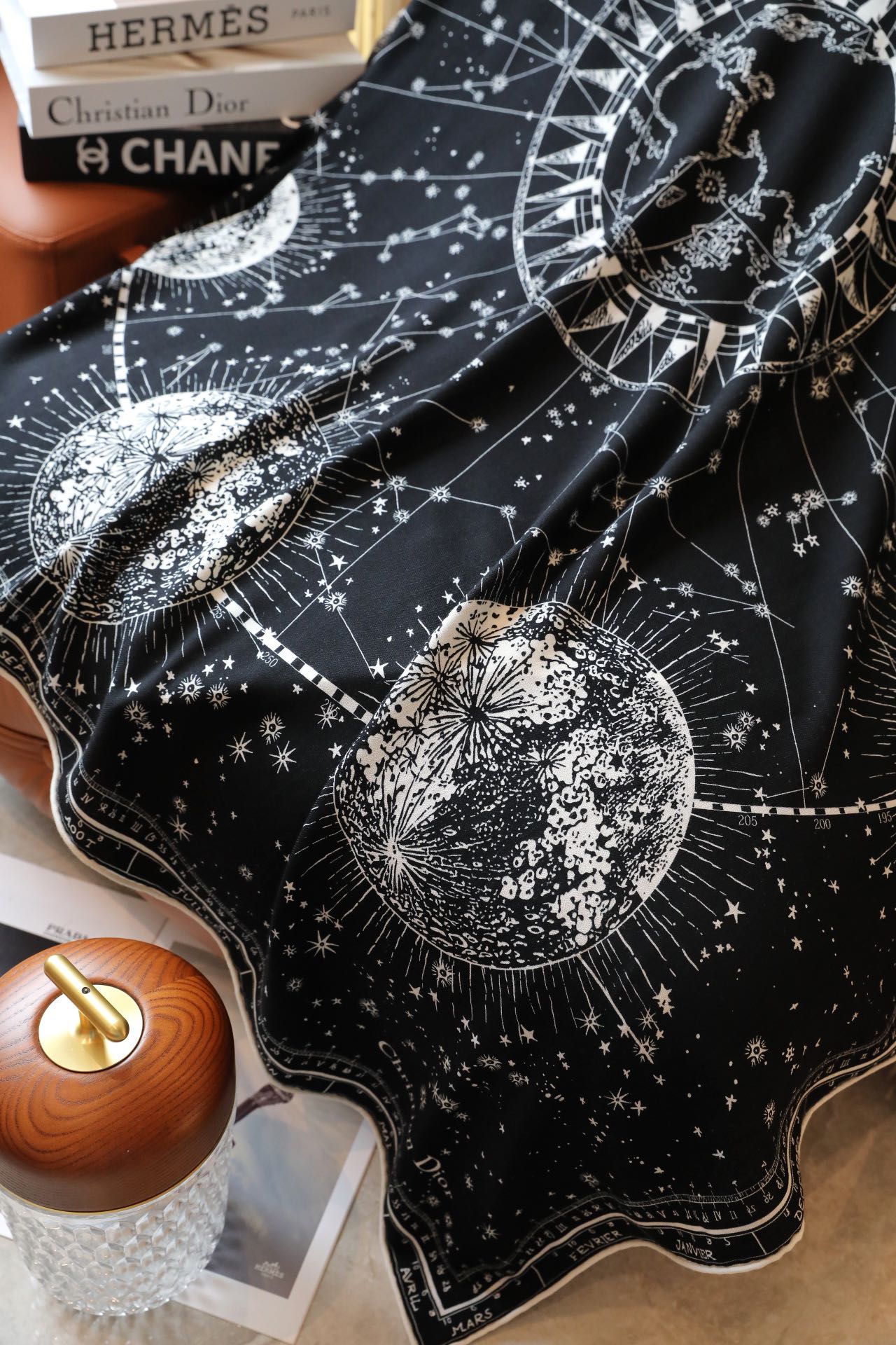 SQUARE SCARF 140 CM IN BLACK MIX WHITE MONOGRAM SILK 393136 mysite