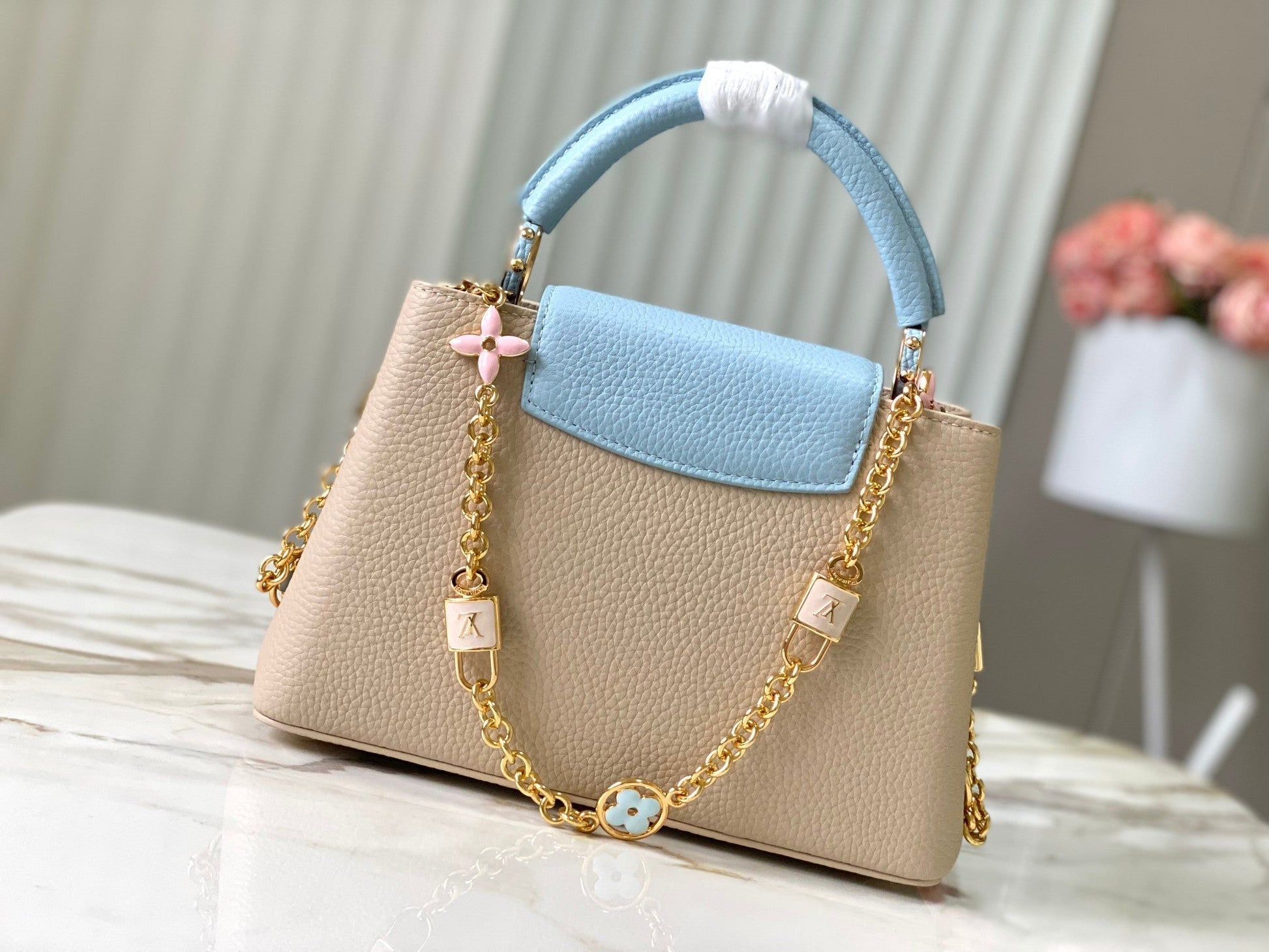 capucines bb 27 beige cloud blue taurillon leather gold hardware mysite