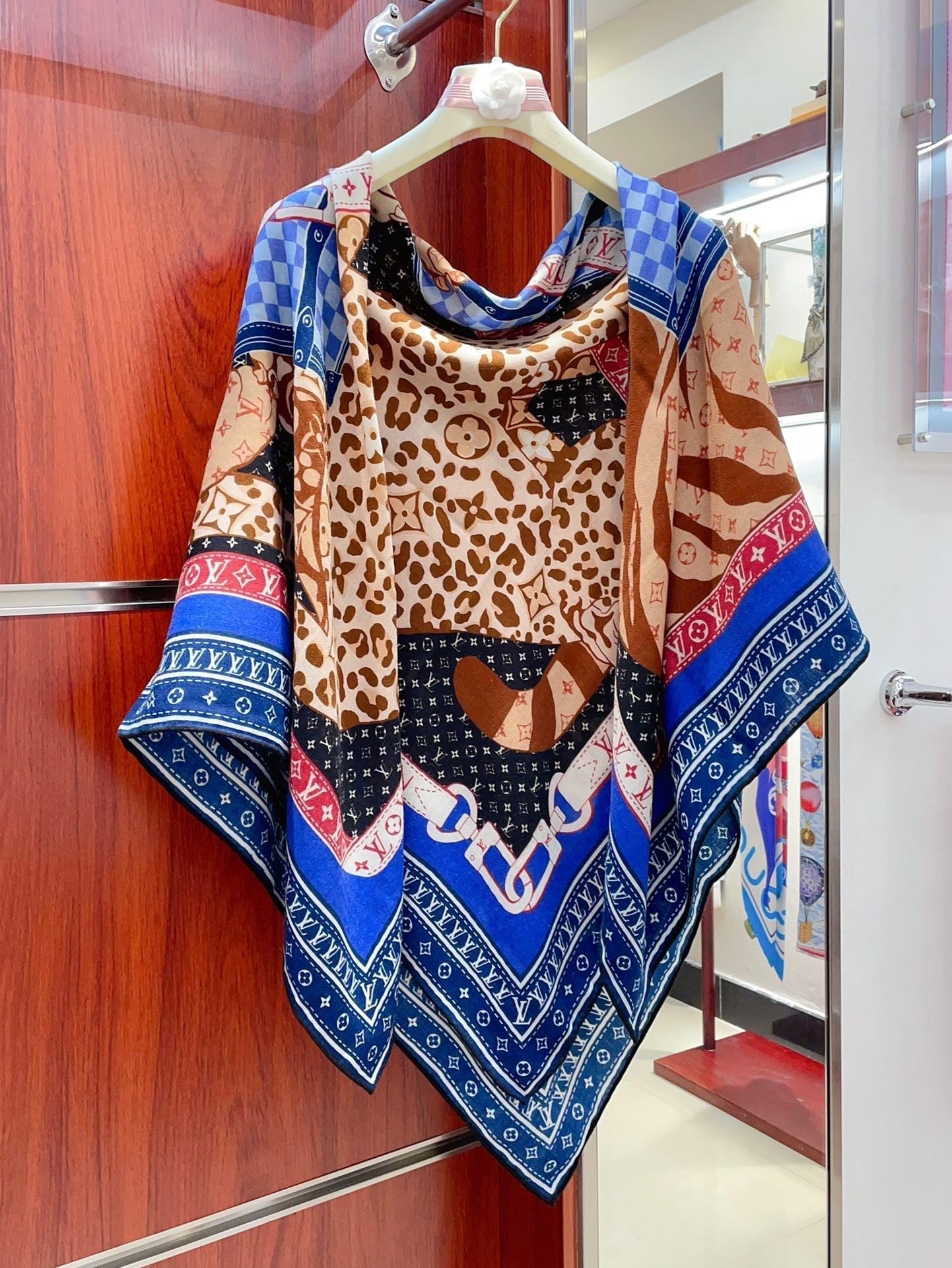 FELINE DUO 140 CM SQUARE SILK SCARF COLORFUL 398282 mysite