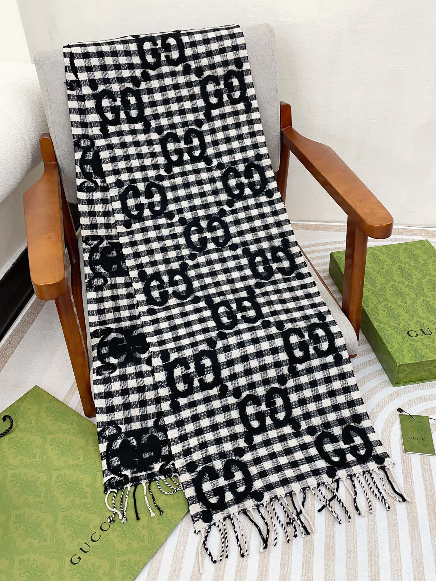 SCARF 220 CM IN BLACK MIX WHITE WOOL 401165 mysite