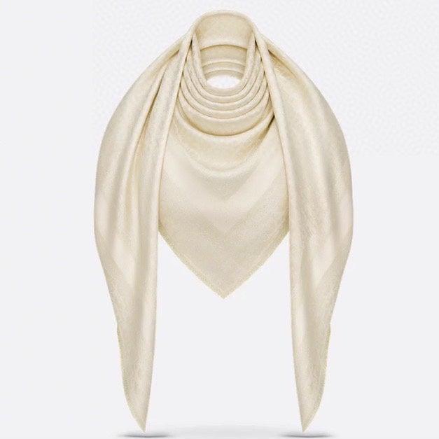 SQUARE SCARF 140 CM IN WHITE WOOL AND SILK  408660 mysite