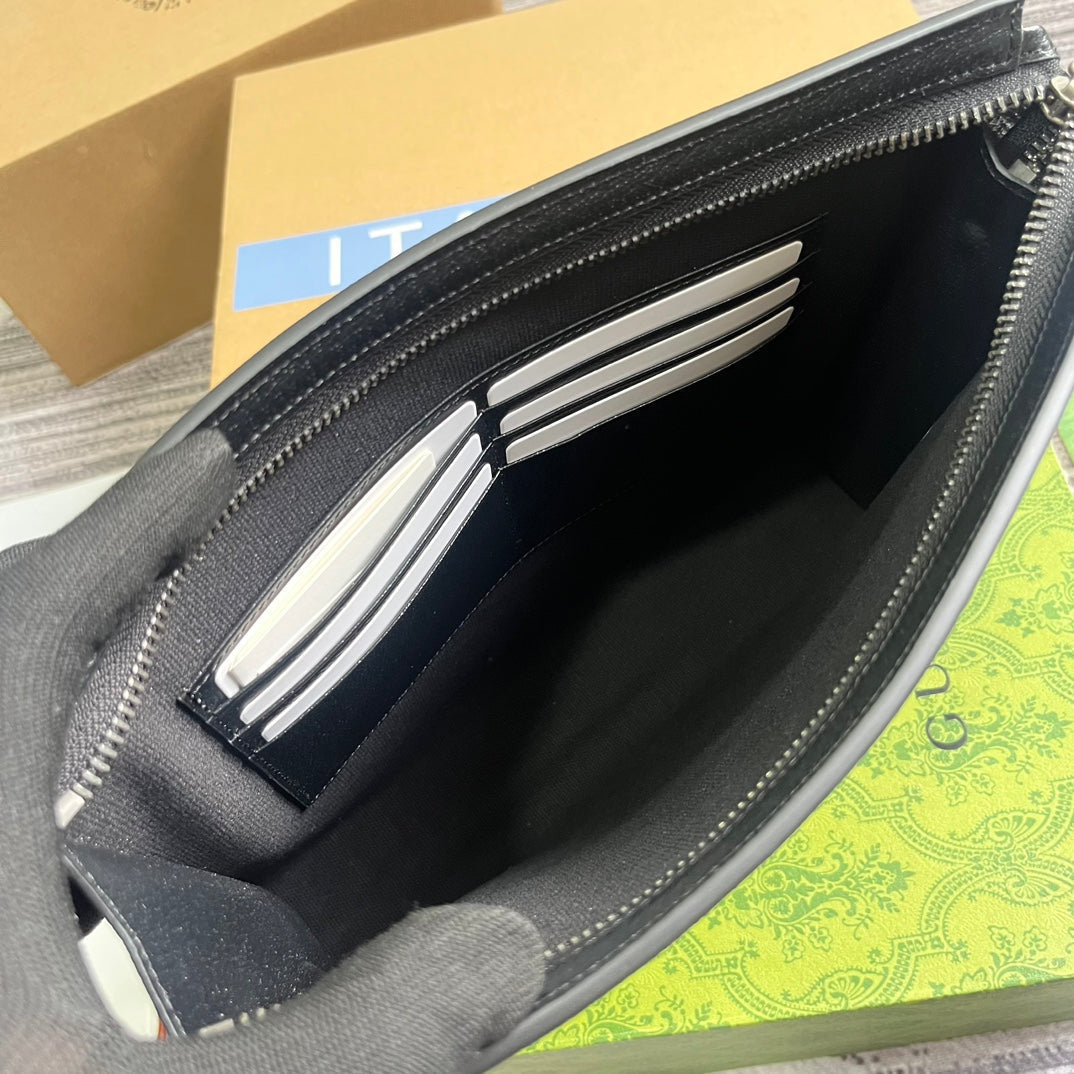 NEO VINTAGE 26 GG SUPREME POUCH IN BEIGE AND EBONY CANVAS mysite