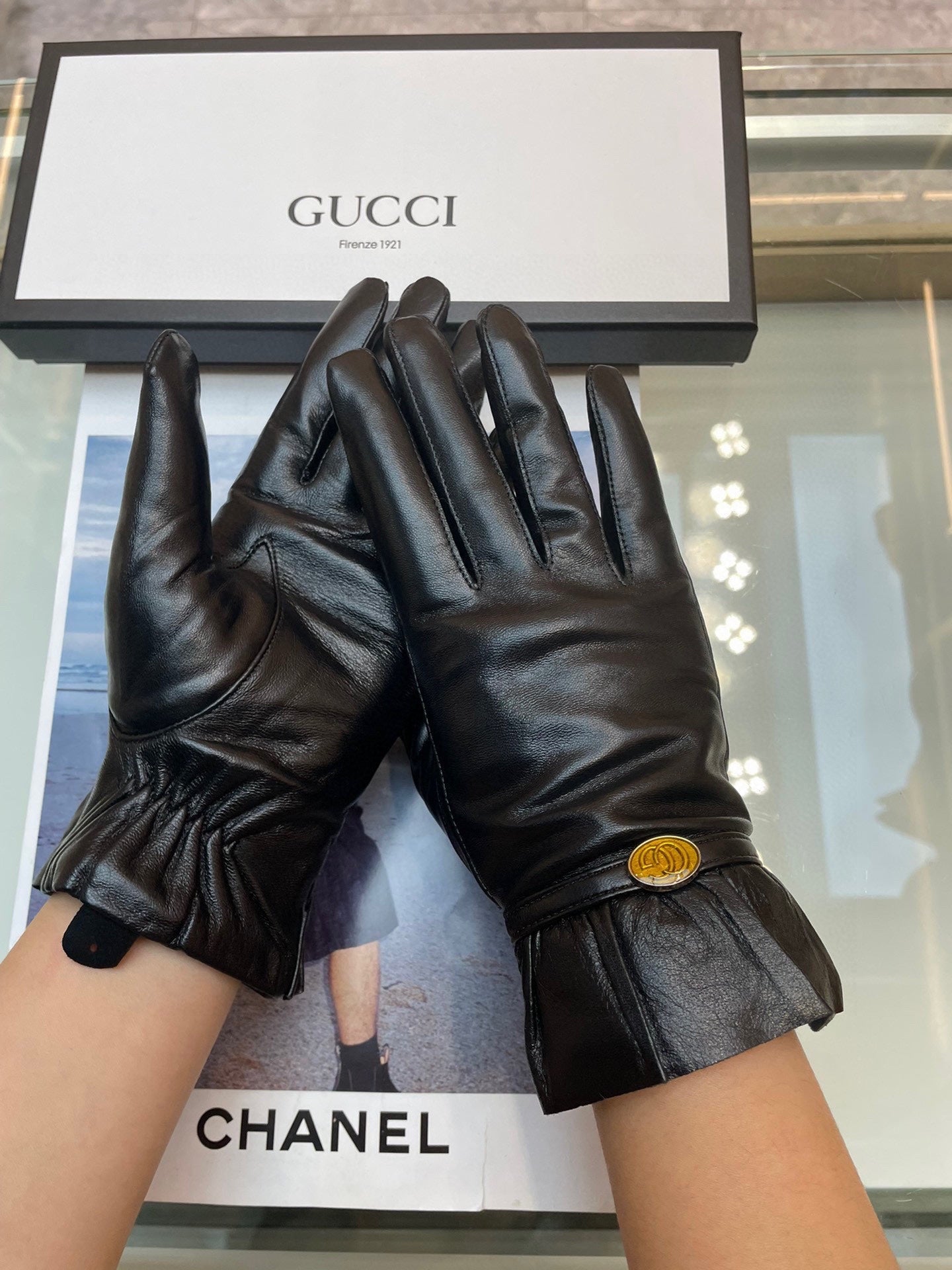 GLOVES IN BLACK TOP-GRADE LAMBSKIN 458575 mysite
