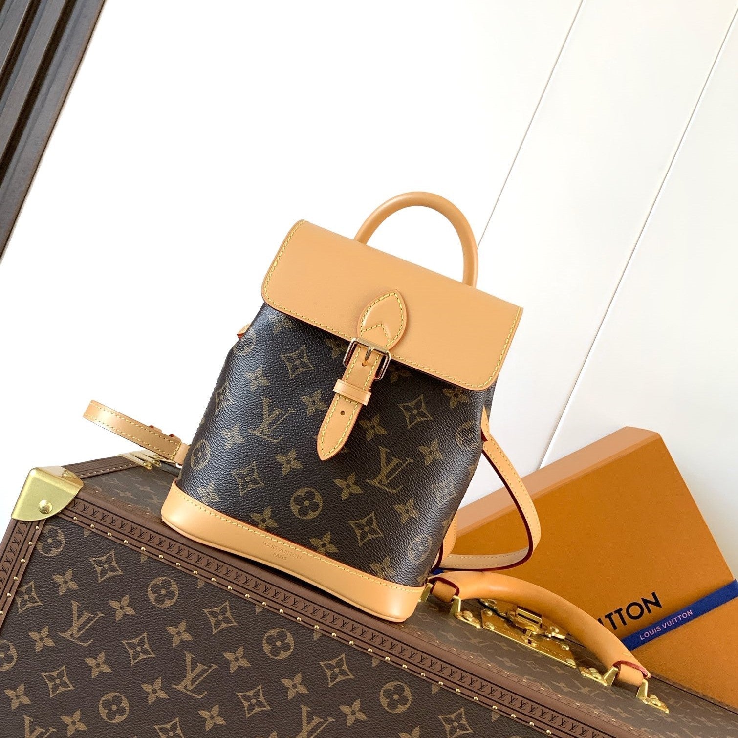LV Soho Mini Backpack 17cm Brown Beige Monogram Canvas & Cowhide mysite