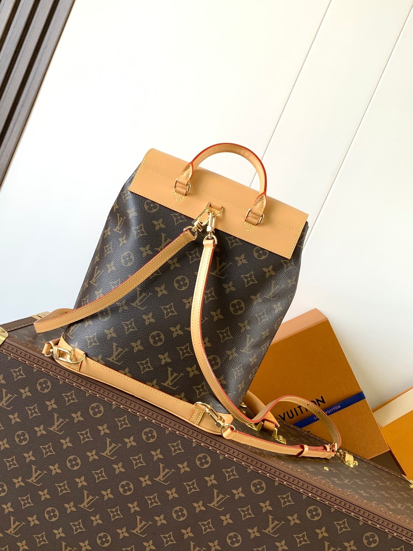 LV Soho MM Backpack 24cm Brown Beige Monogram Canvas & Cowhide mysite