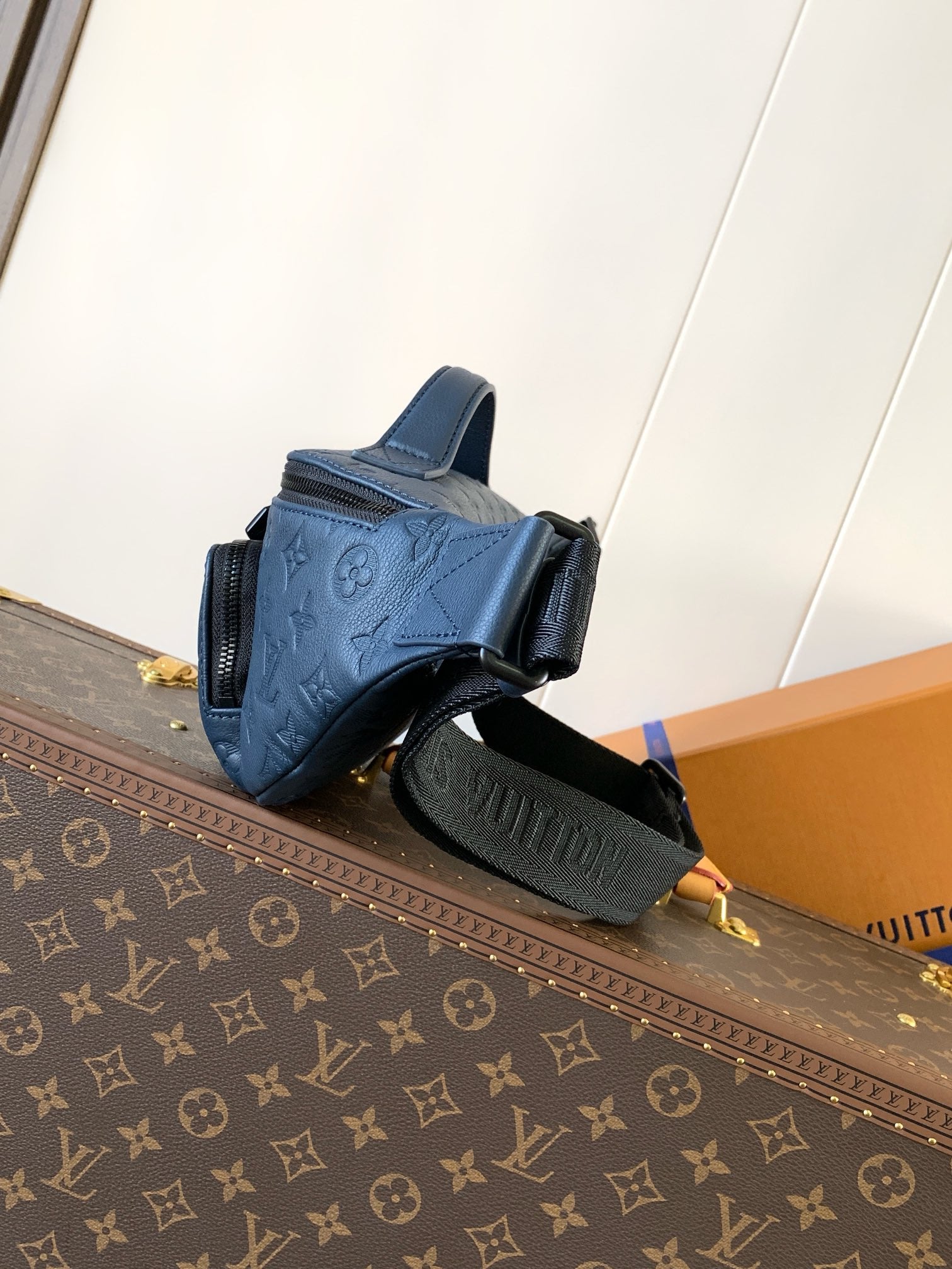 LV M14784 Rush Bumbag Dark Blue Monogram Shadow Calfskin mysite